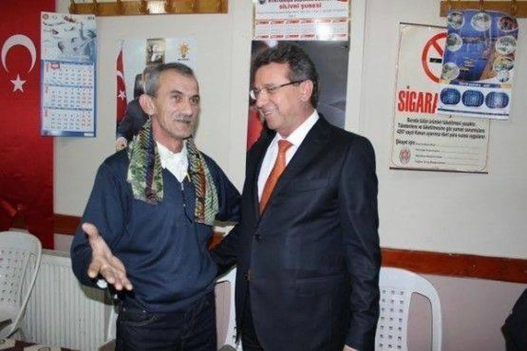 Çanta Evladını Bağrına Bastı