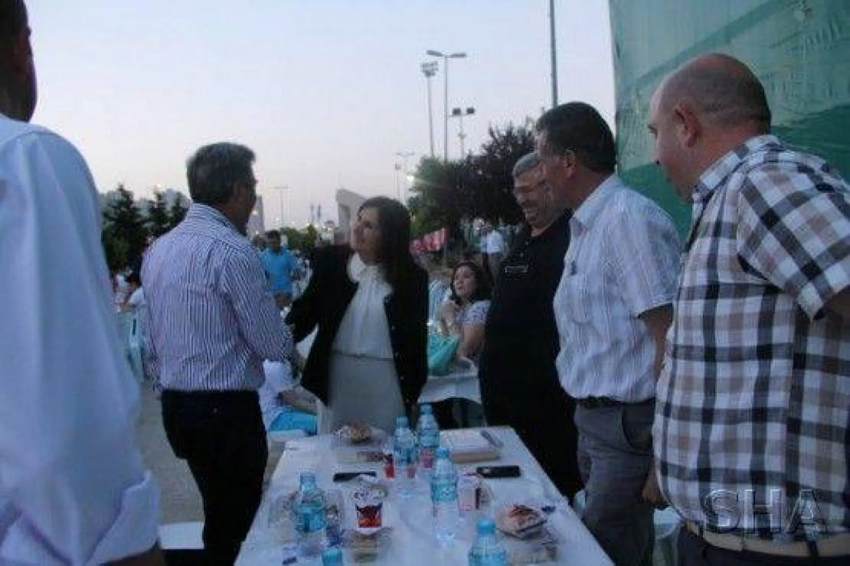 Stk'lar Ve Ak Partililer Vefa İftarında Buluştu