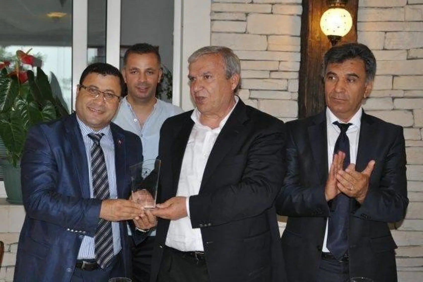 Özel Çocuklar İlk Diplomalarını Aldı