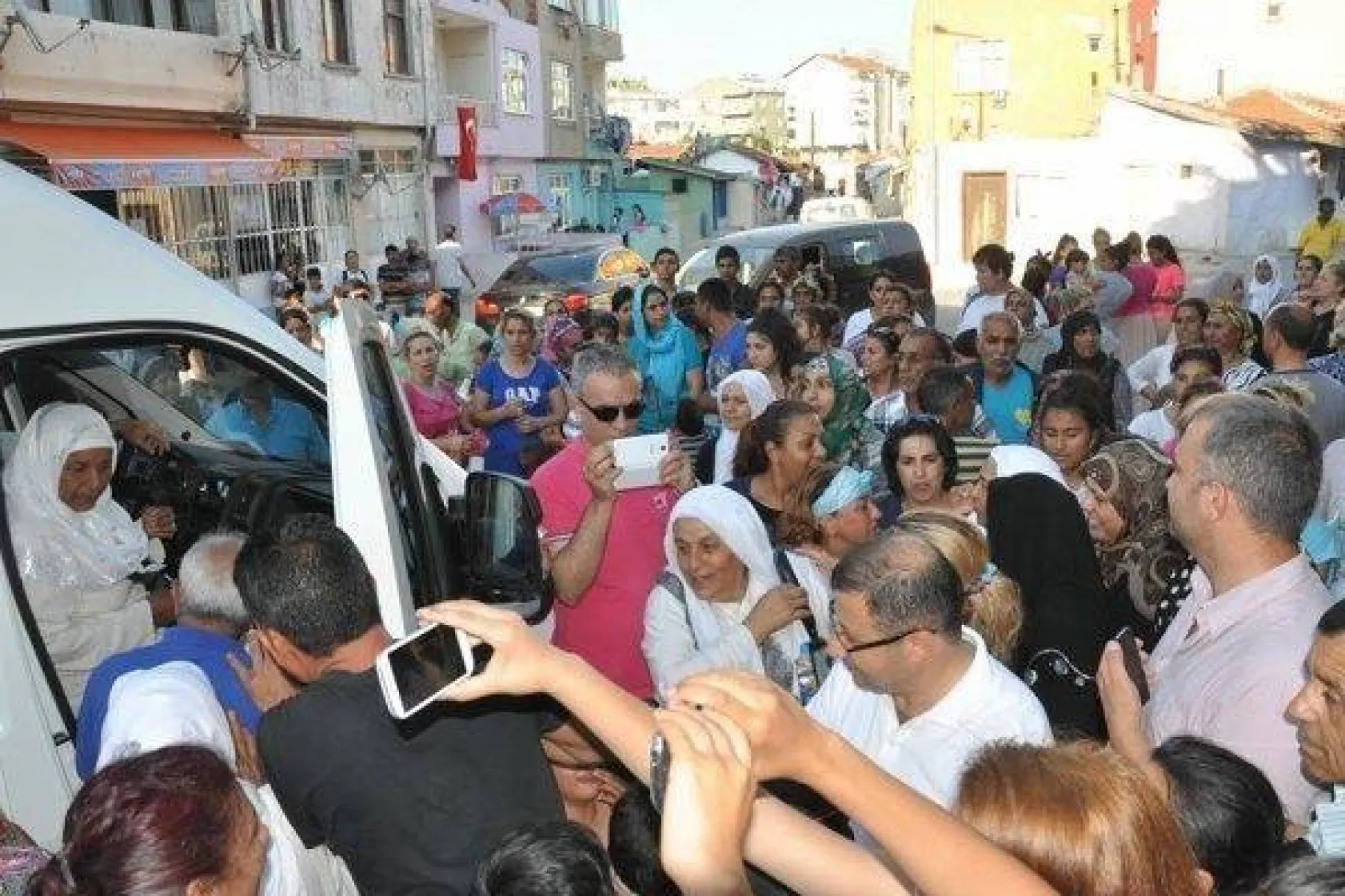 Karakaş  'Kutsal Topraklara' Selam Yolladı