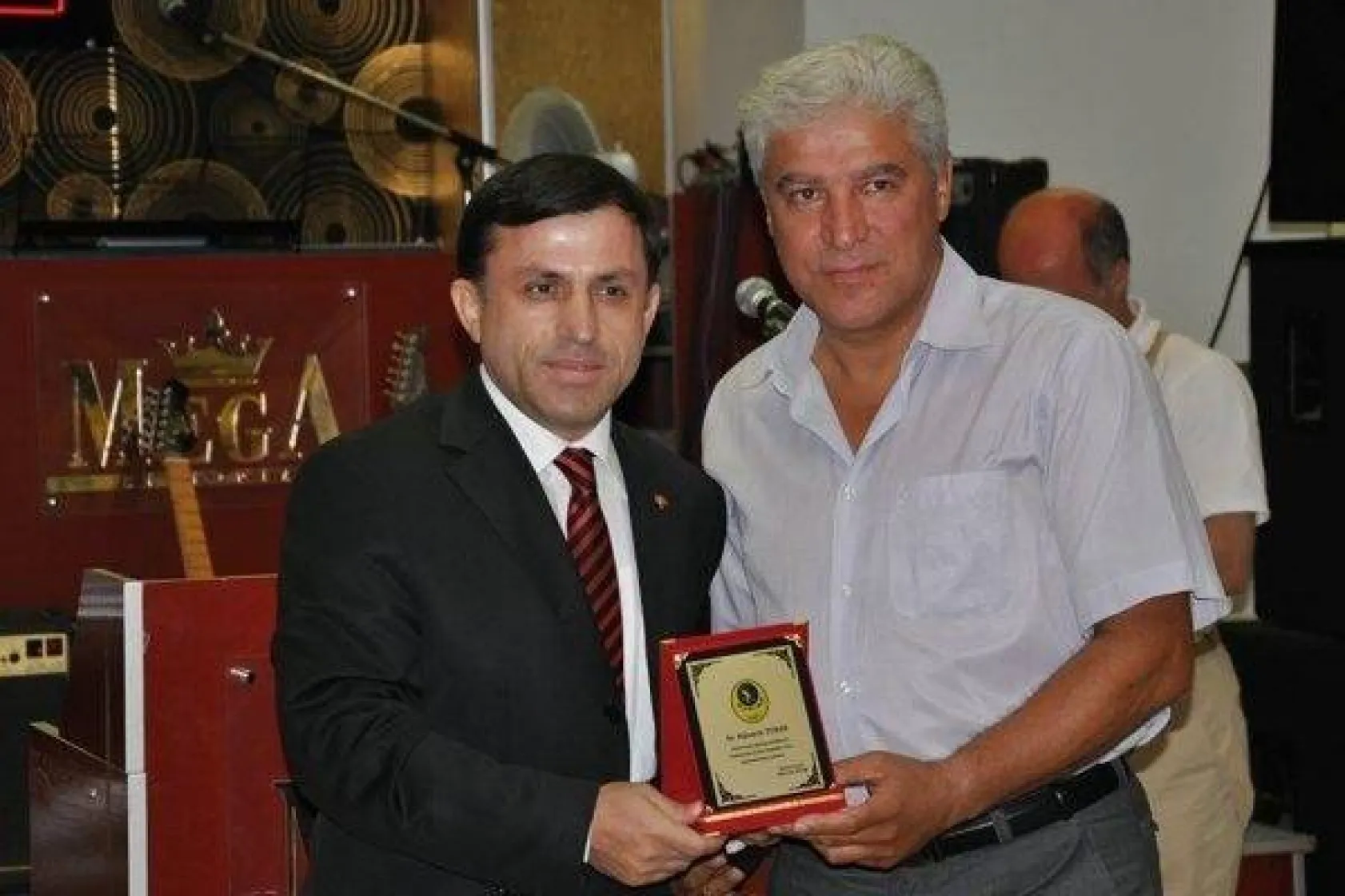 Silivri Lisesi mezunları kaynaşma yemeğinde buluşt