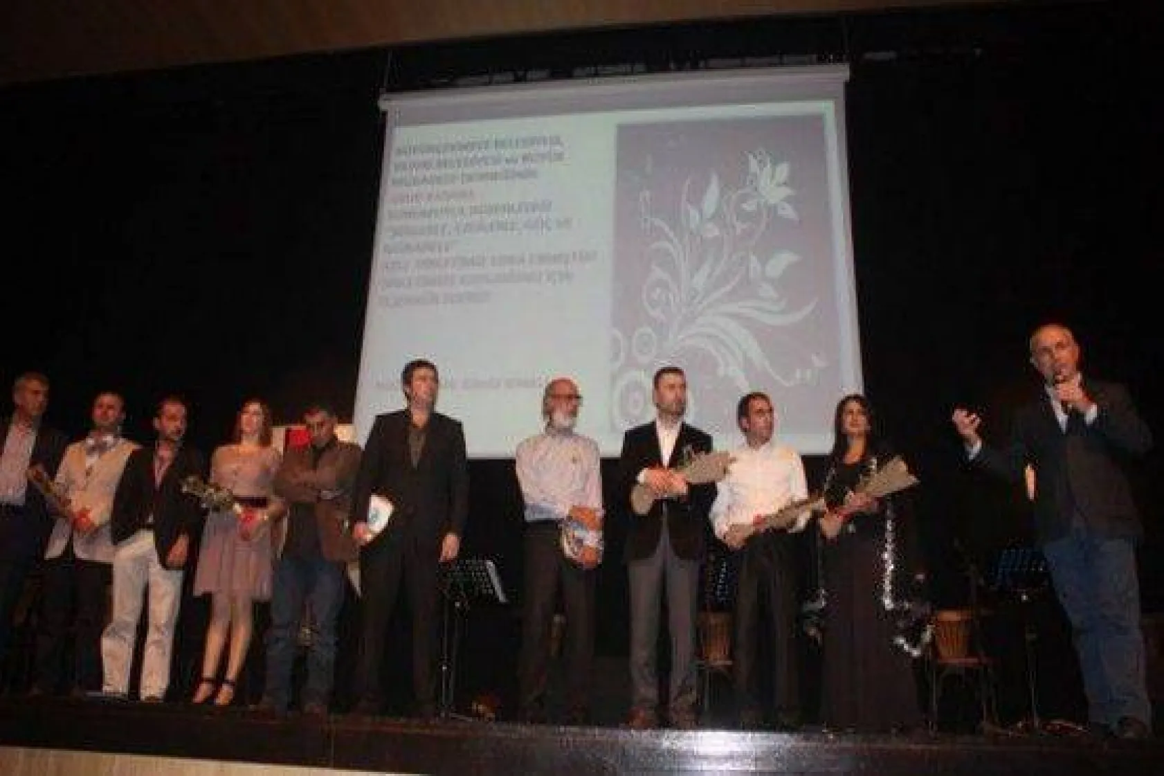 Grup Kasaba komşu ilçeye konuk oldu