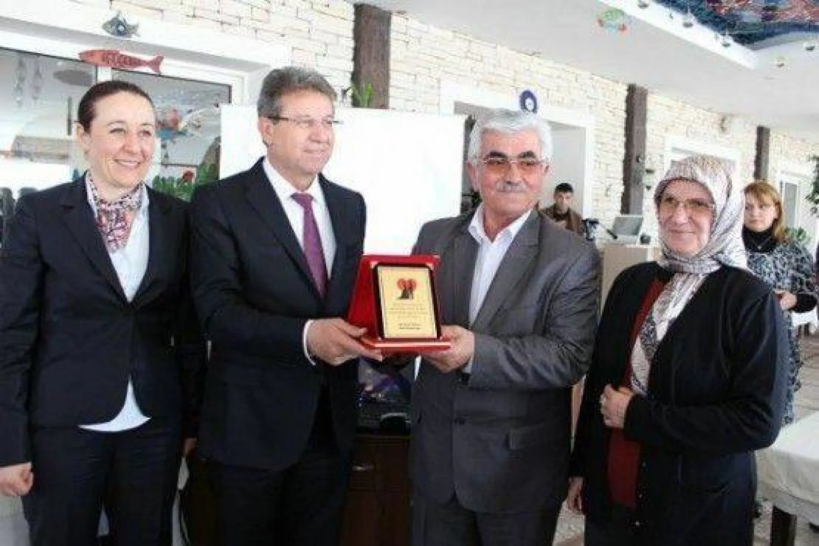 Sevgililer Günü, 30 Yıllık Çınarlar İle Kutlandı