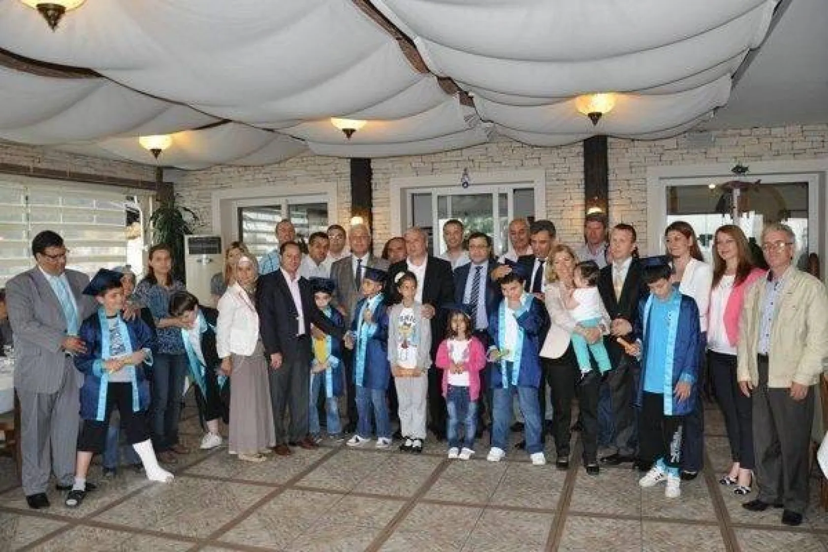 Özel Çocuklar İlk Diplomalarını Aldı