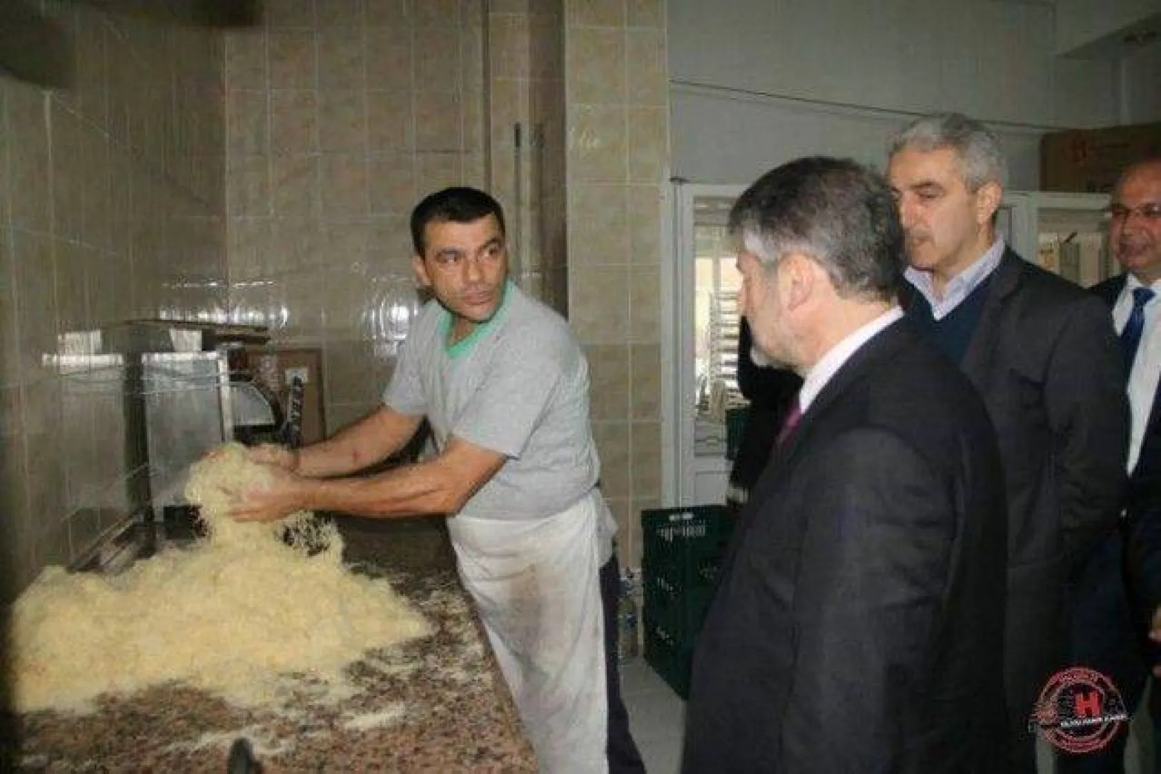 AK Parti, çalışmalarını 3 Ayrı Koldan sürdürüyor