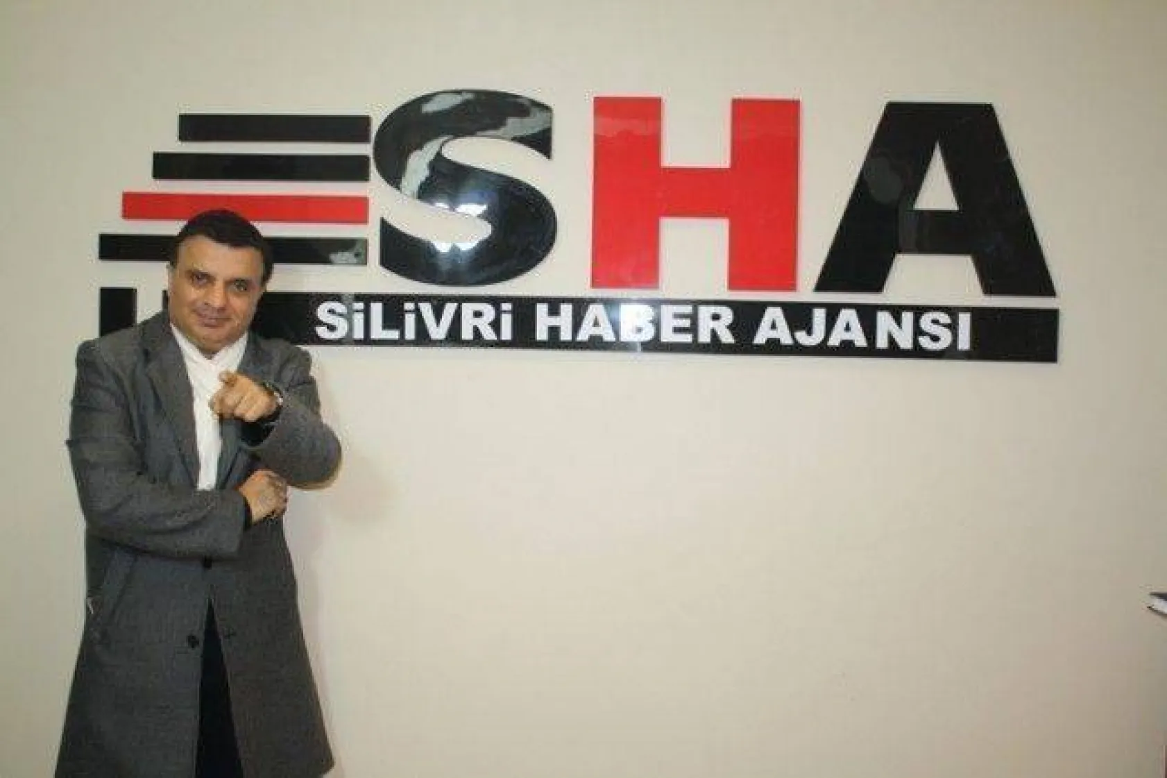 Lodosu fırsat bilip klip çekti