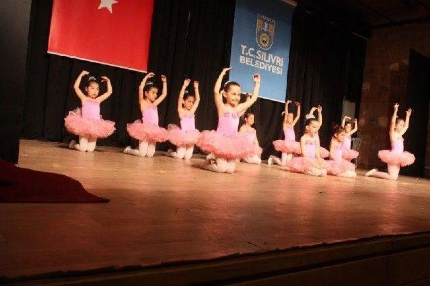 Çocuk Bayramı Kutlamaları Sürüyor