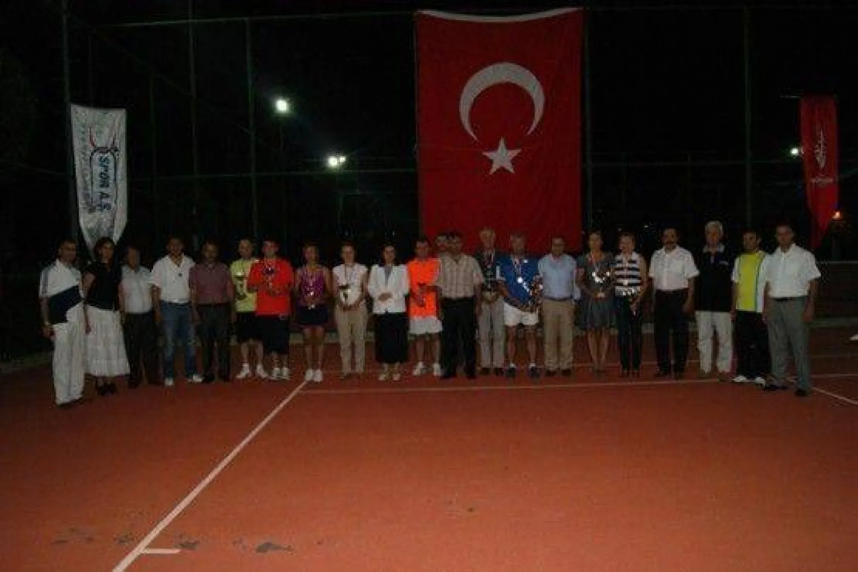 Tenisçilere Kış Müjdesi