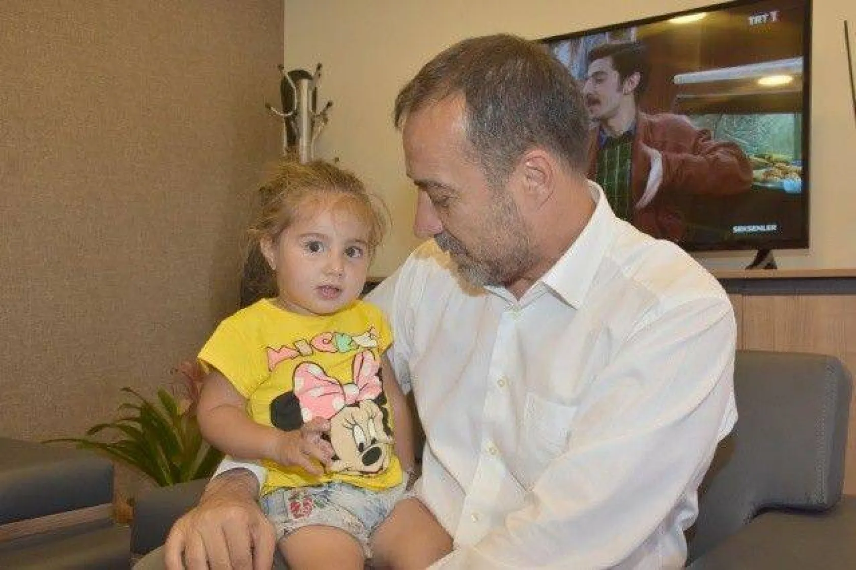 Başkan Yılmaz'dan 22 Bin Çocuğa Bayramlık