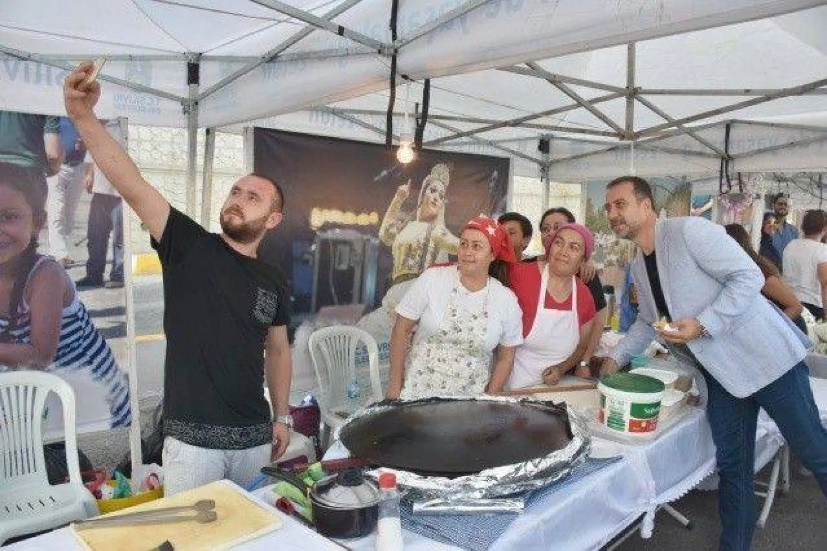 Silivri'de kavun ve bamya lezzetleri yarıştı