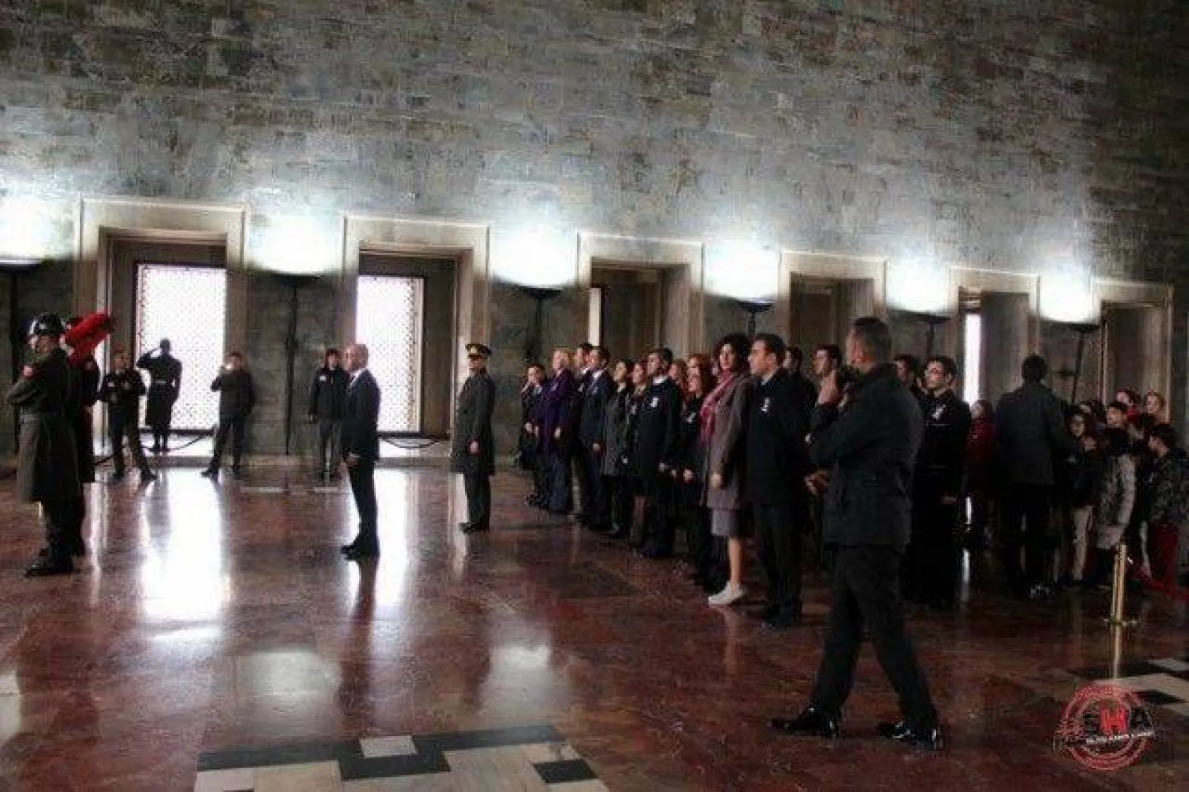 Mektebim, 2000 öğrencisiyle Ata'nın huzurunda