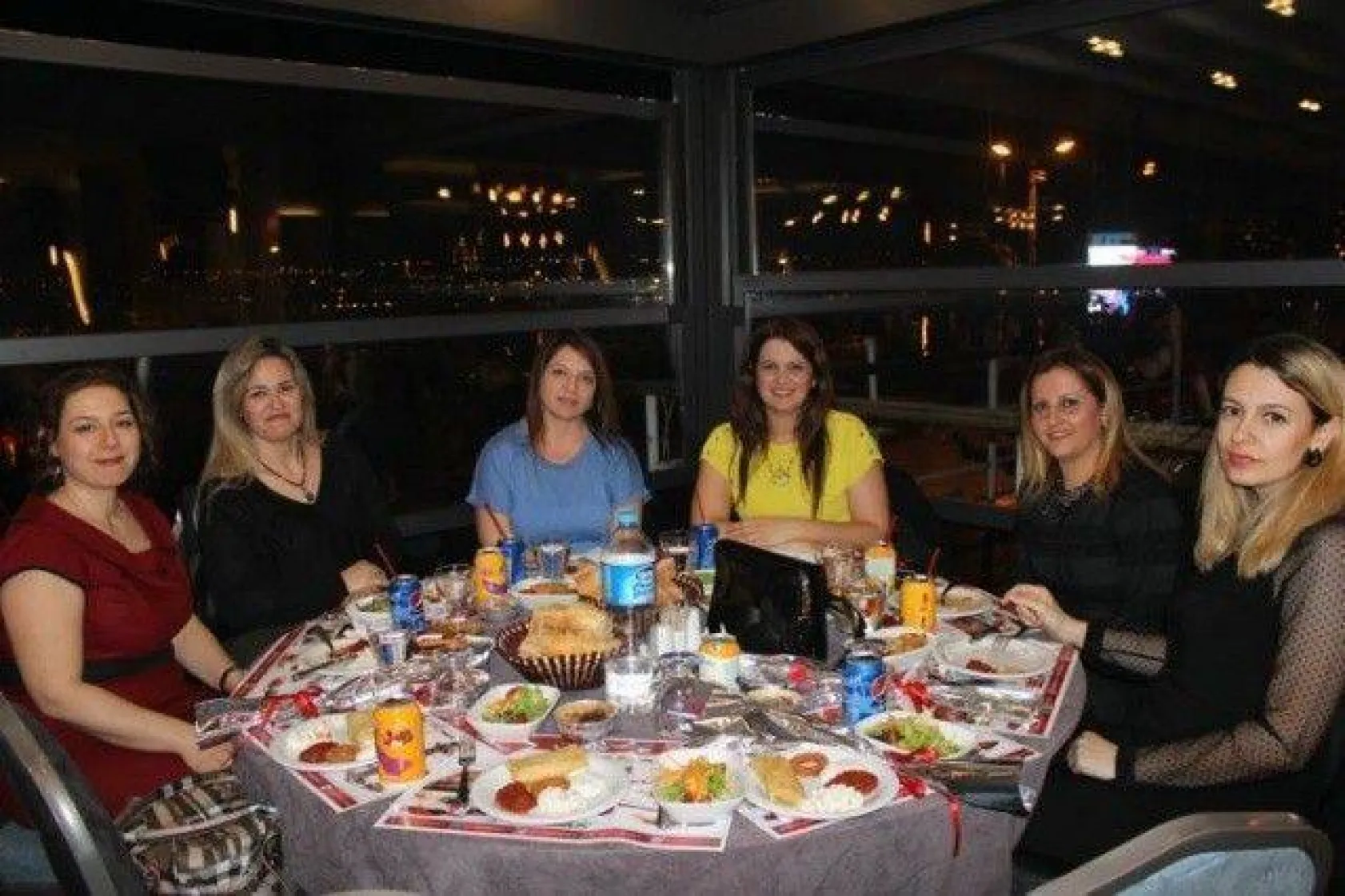 Piri Paşalı kadınlar doyasıya eğlendi [Foto Galeri]