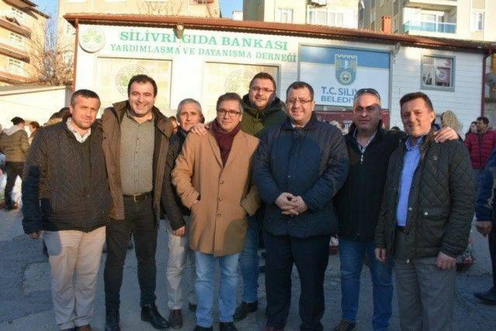 Işıklar: 'Benim Büyük Ailem, Sizlerle Gurur Duyuyorum'