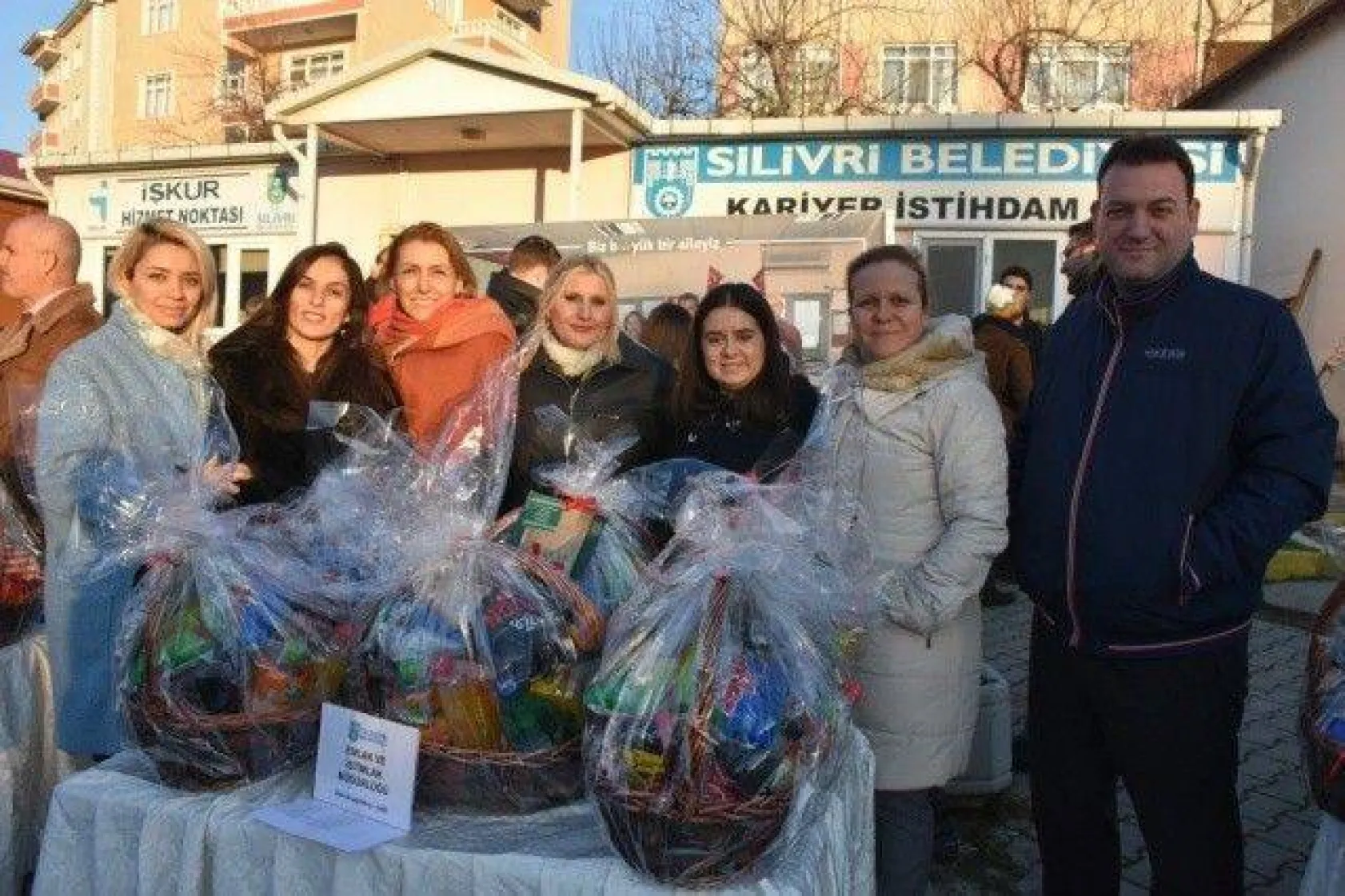 Işıklar: 'Benim Büyük Ailem, Sizlerle Gurur Duyuyorum'