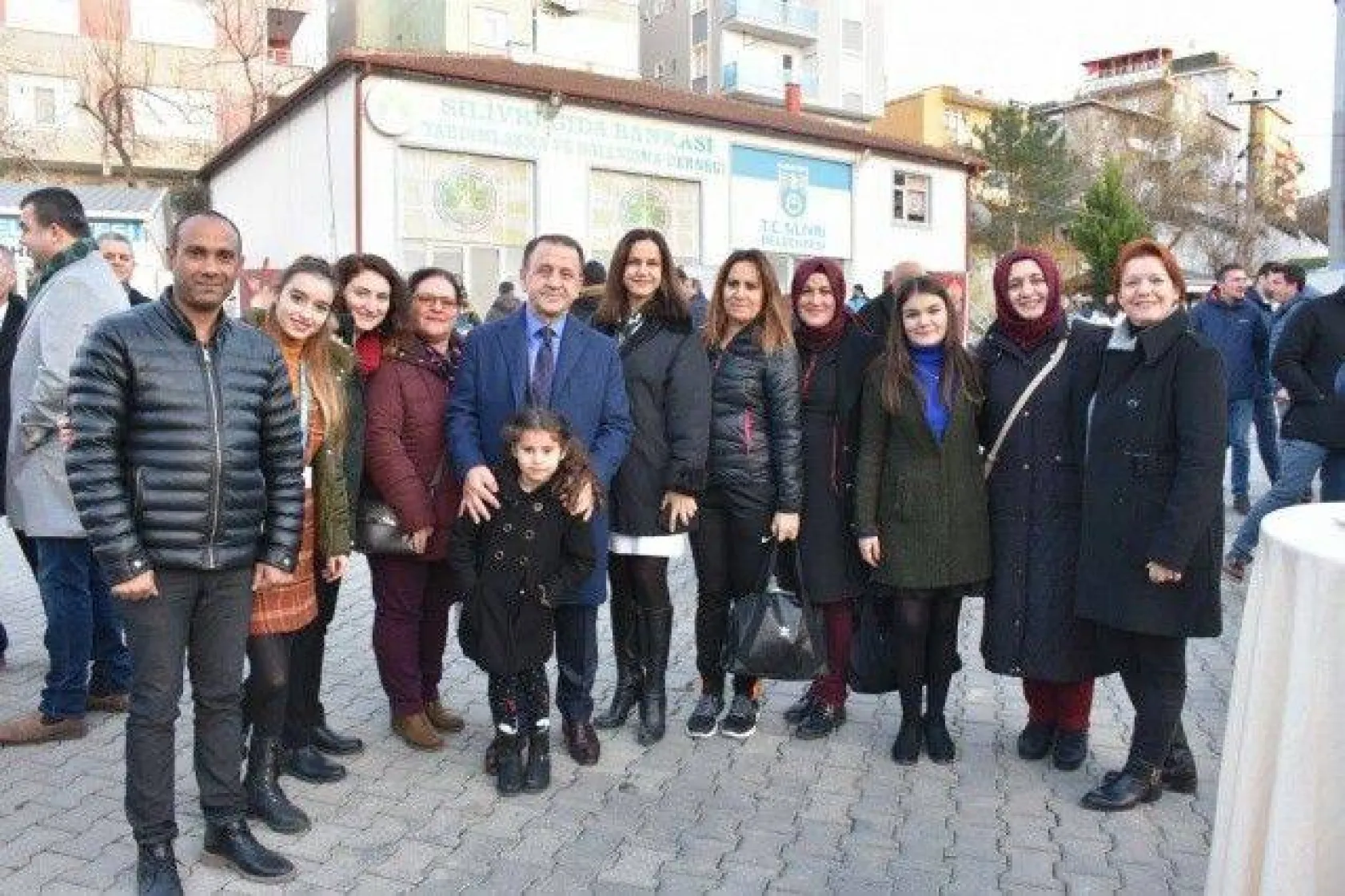 Işıklar: 'Benim Büyük Ailem, Sizlerle Gurur Duyuyorum'