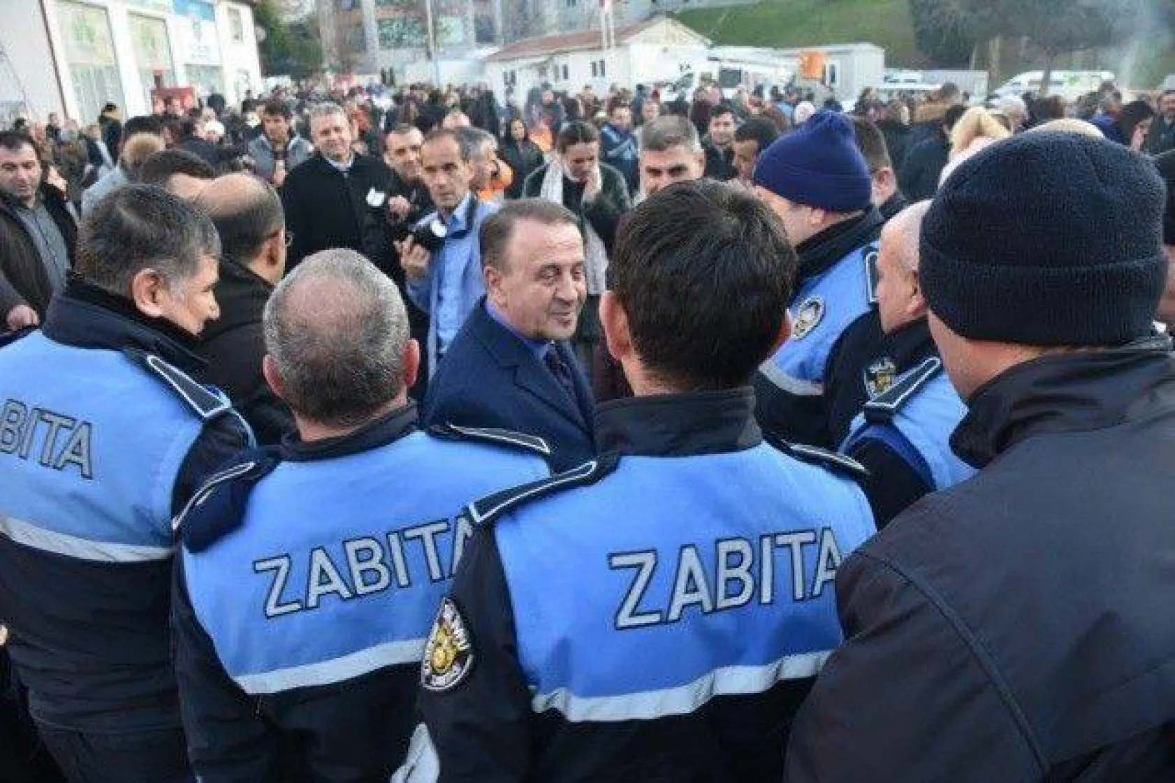 Işıklar: 'Benim Büyük Ailem, Sizlerle Gurur Duyuyorum'