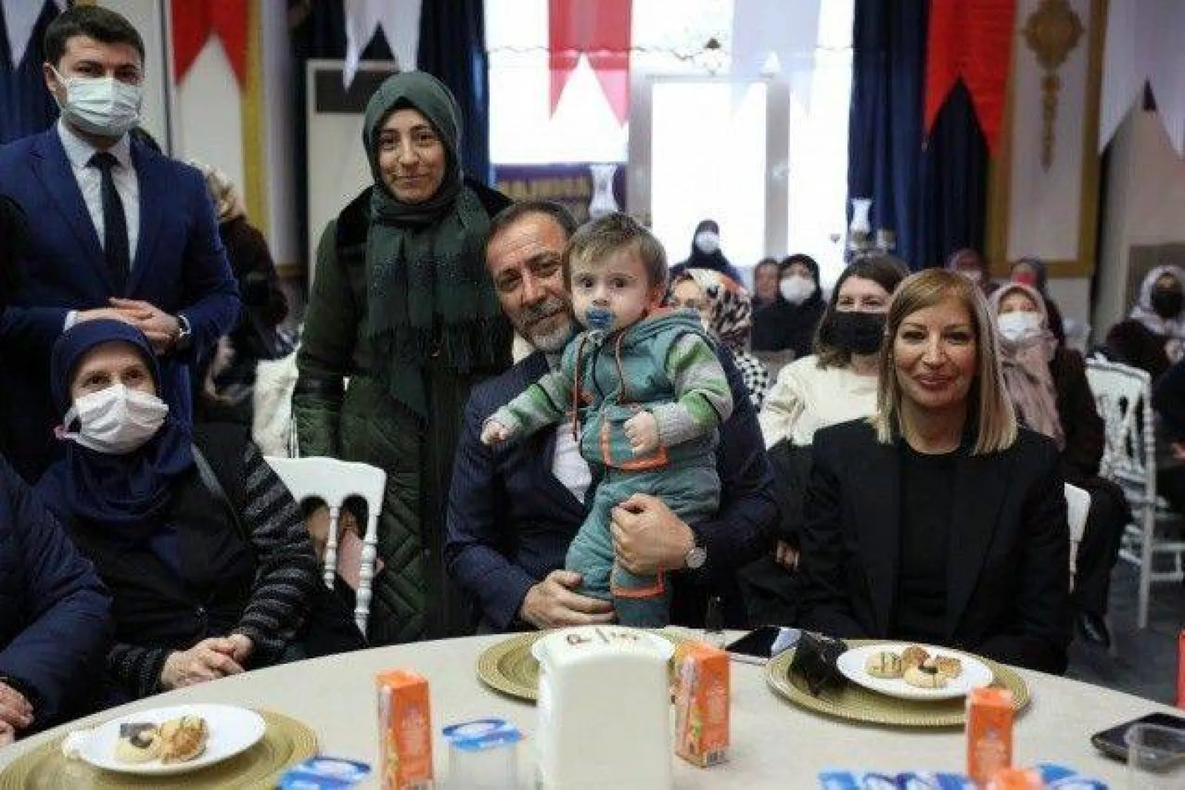 Silivrili Kadınlar Nadide Sultan ile Eğlendi