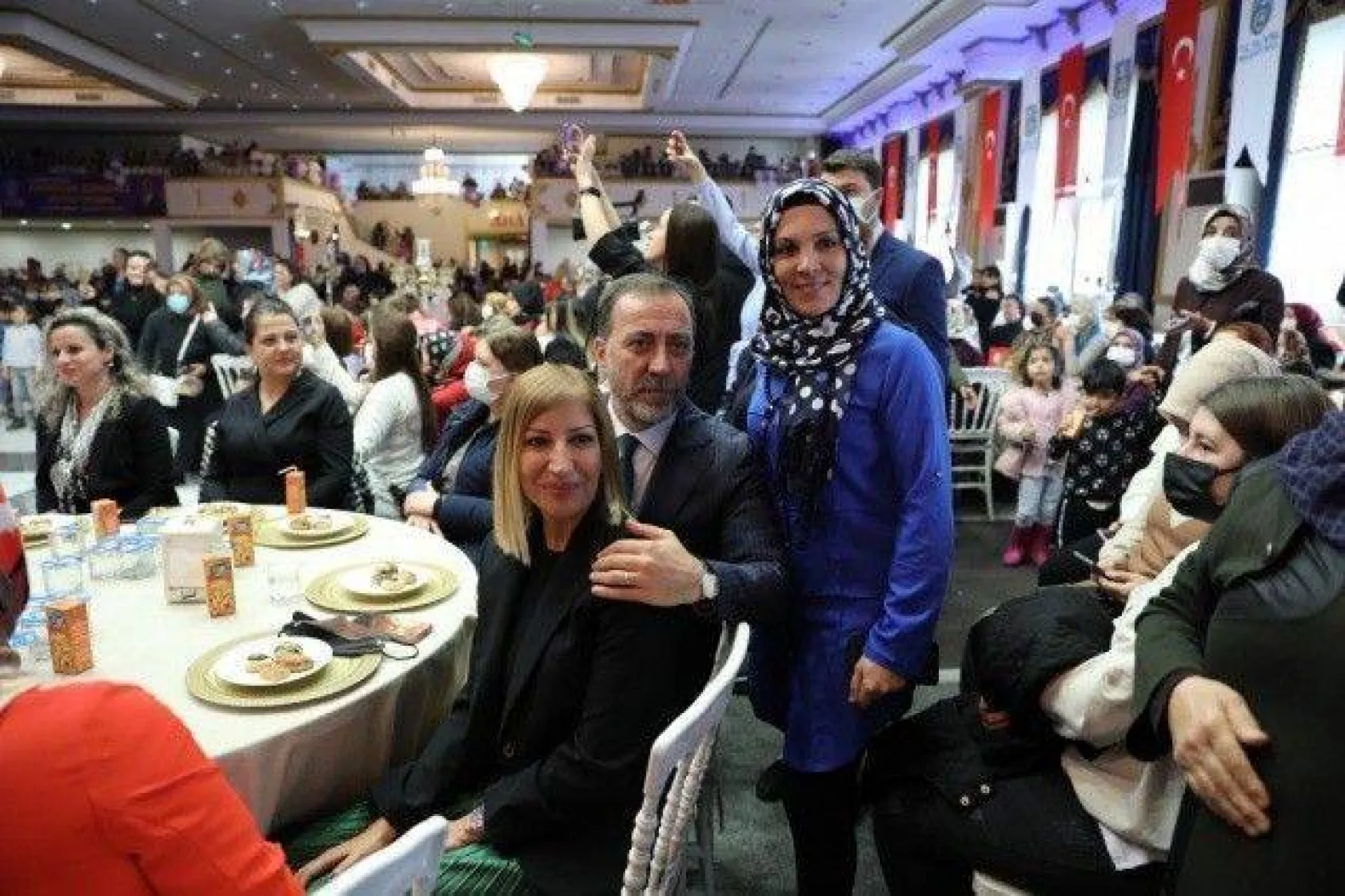 Silivrili Kadınlar Nadide Sultan ile Eğlendi