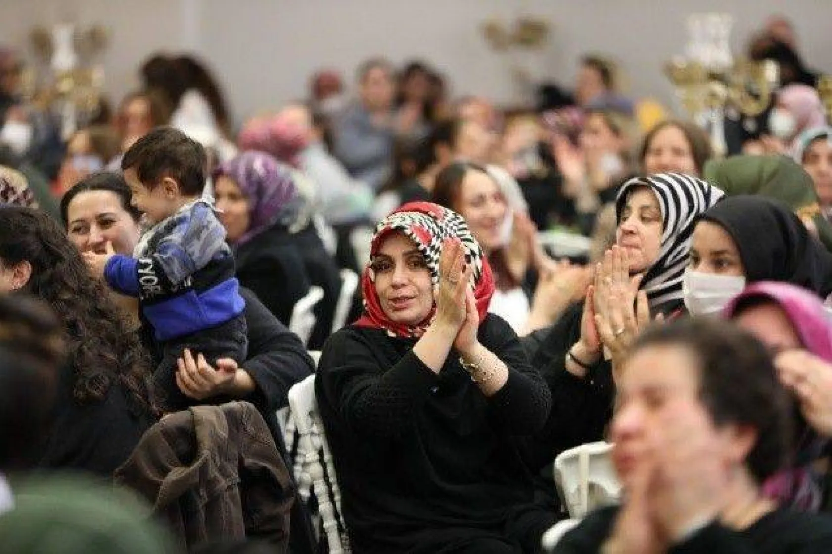 Silivrili Kadınlar Nadide Sultan ile Eğlendi