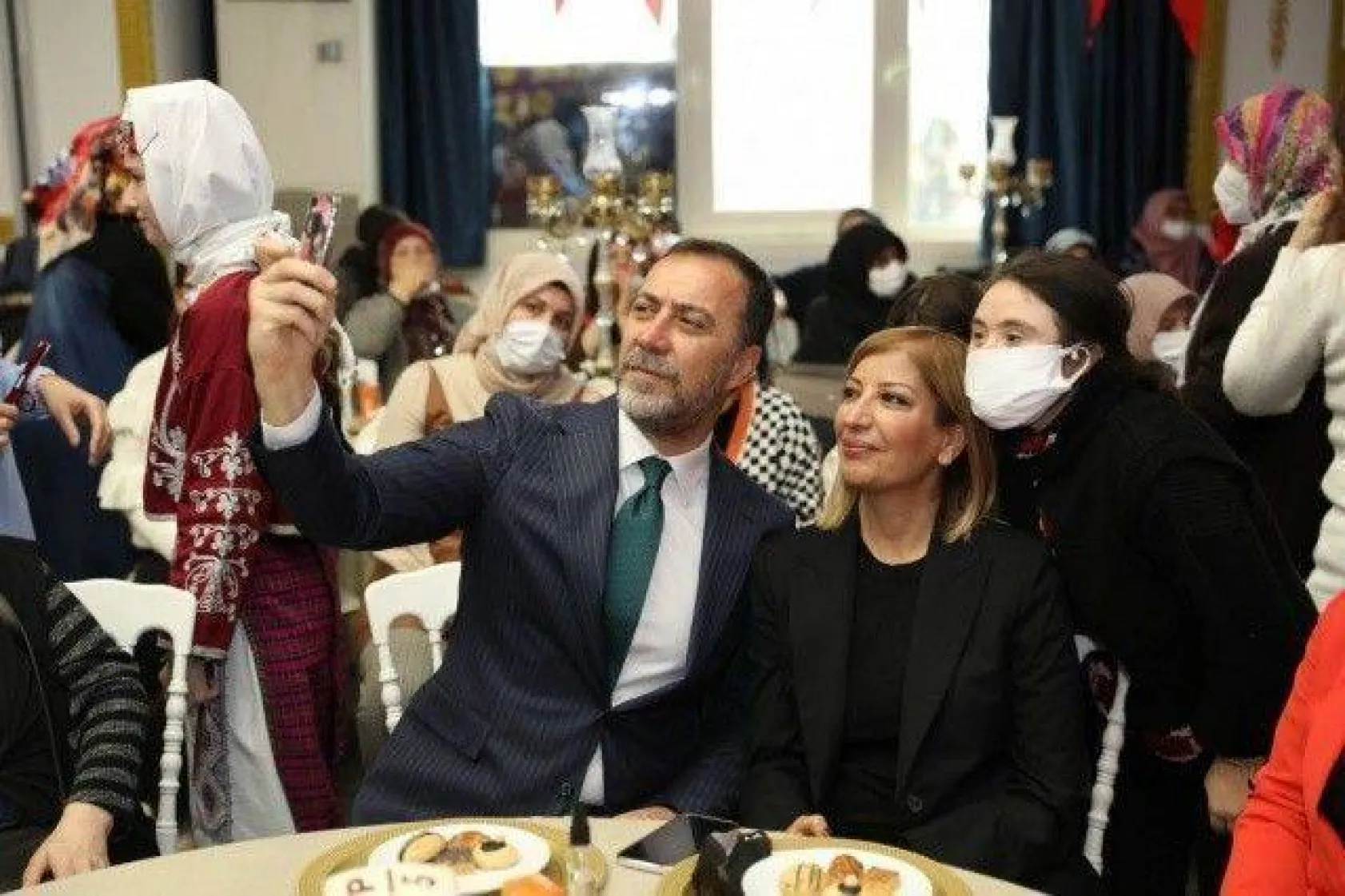 Silivrili Kadınlar Nadide Sultan ile Eğlendi