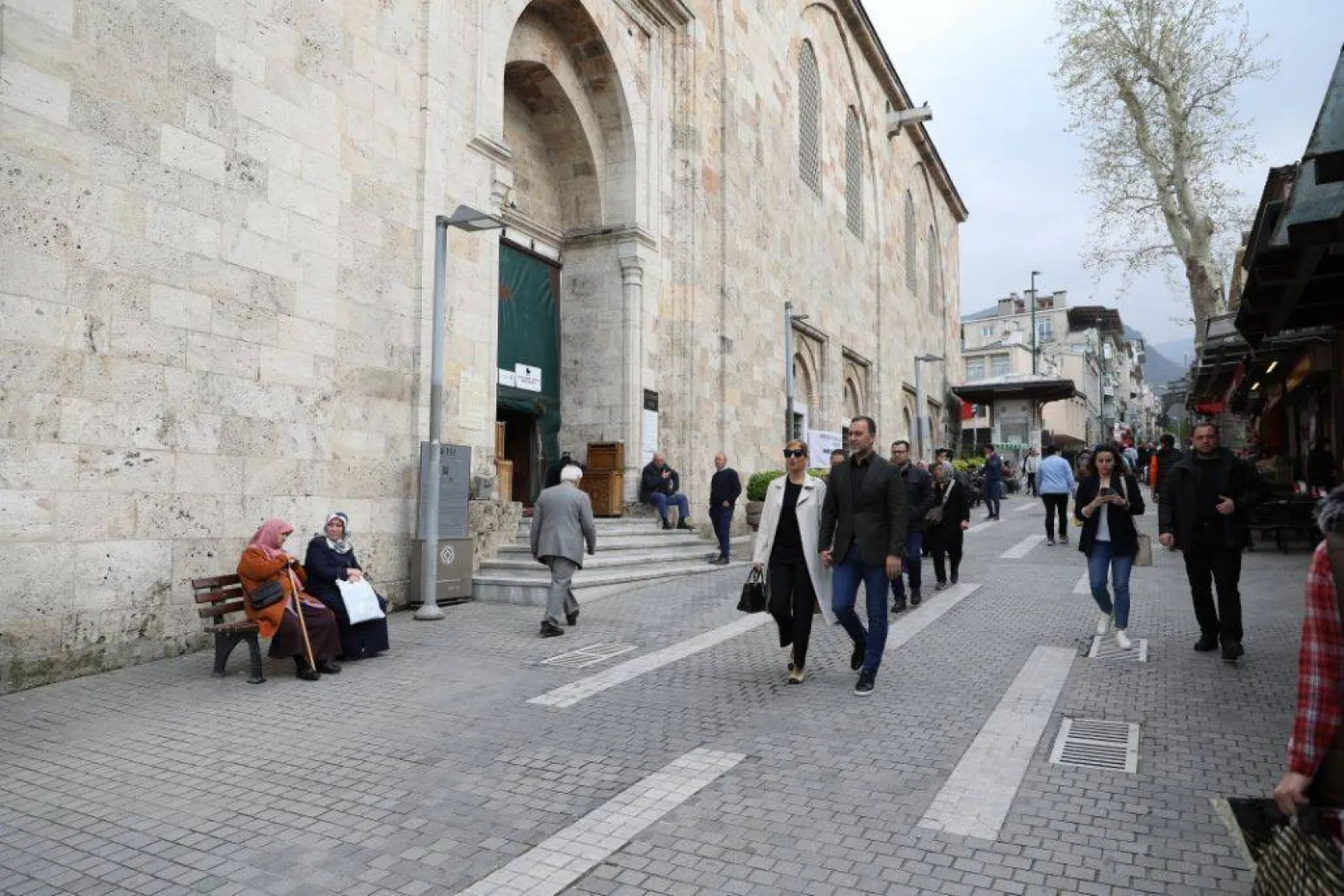 Başkan Yılmaz Bursa'da kadınlarla seslendi: Ant olsun!