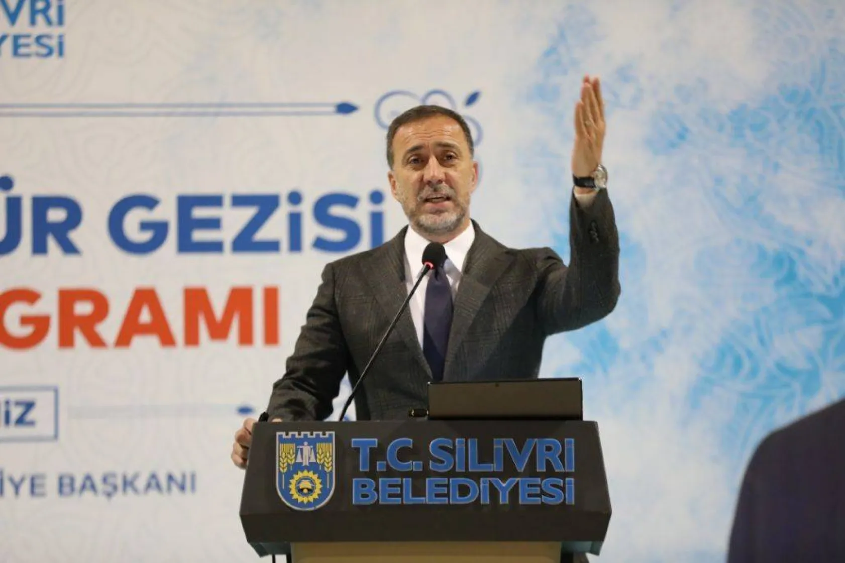 Başkan Yılmaz Bursa'da kadınlarla seslendi: Ant olsun!