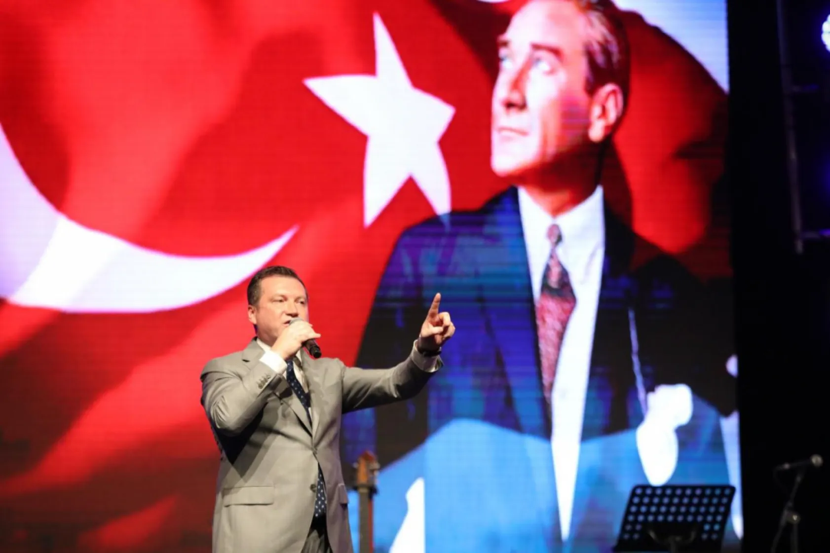 40. Değirmenköy Domates Festivali Tarımın ve Eğlencenin Buluşma Noktası Oldu