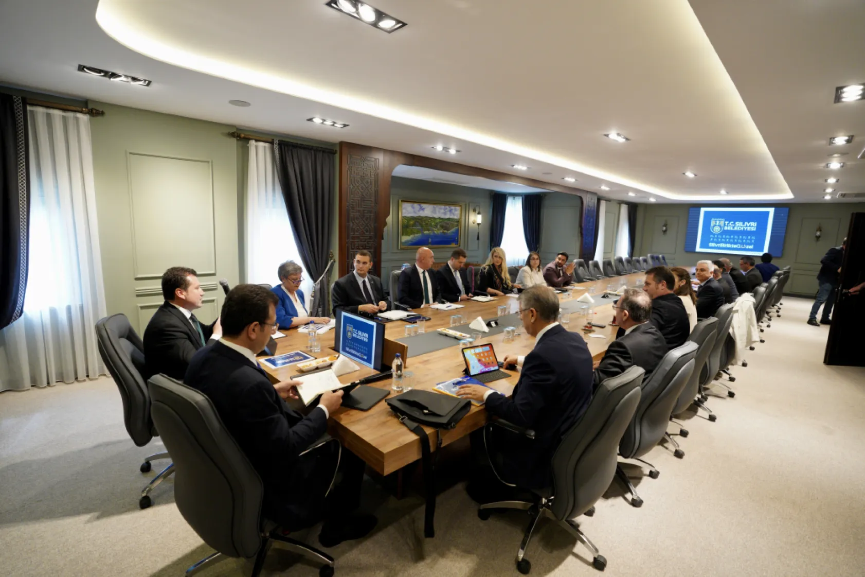 İmamoğlu'ndan Balcıoğlu'na Tebrik Ziyareti