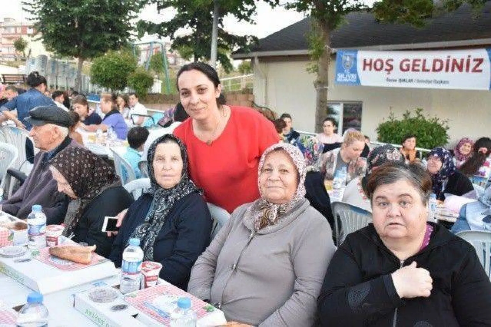 Eykom'da İftar Sofraları Kuruldu