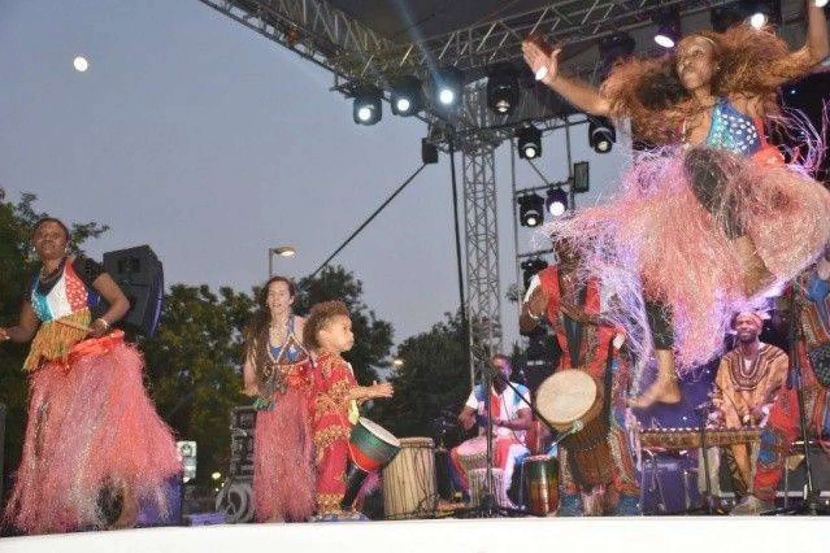 Işıklar 'Festivallerimiz İle Kent Hafızamızı Yaşatıyoruz'