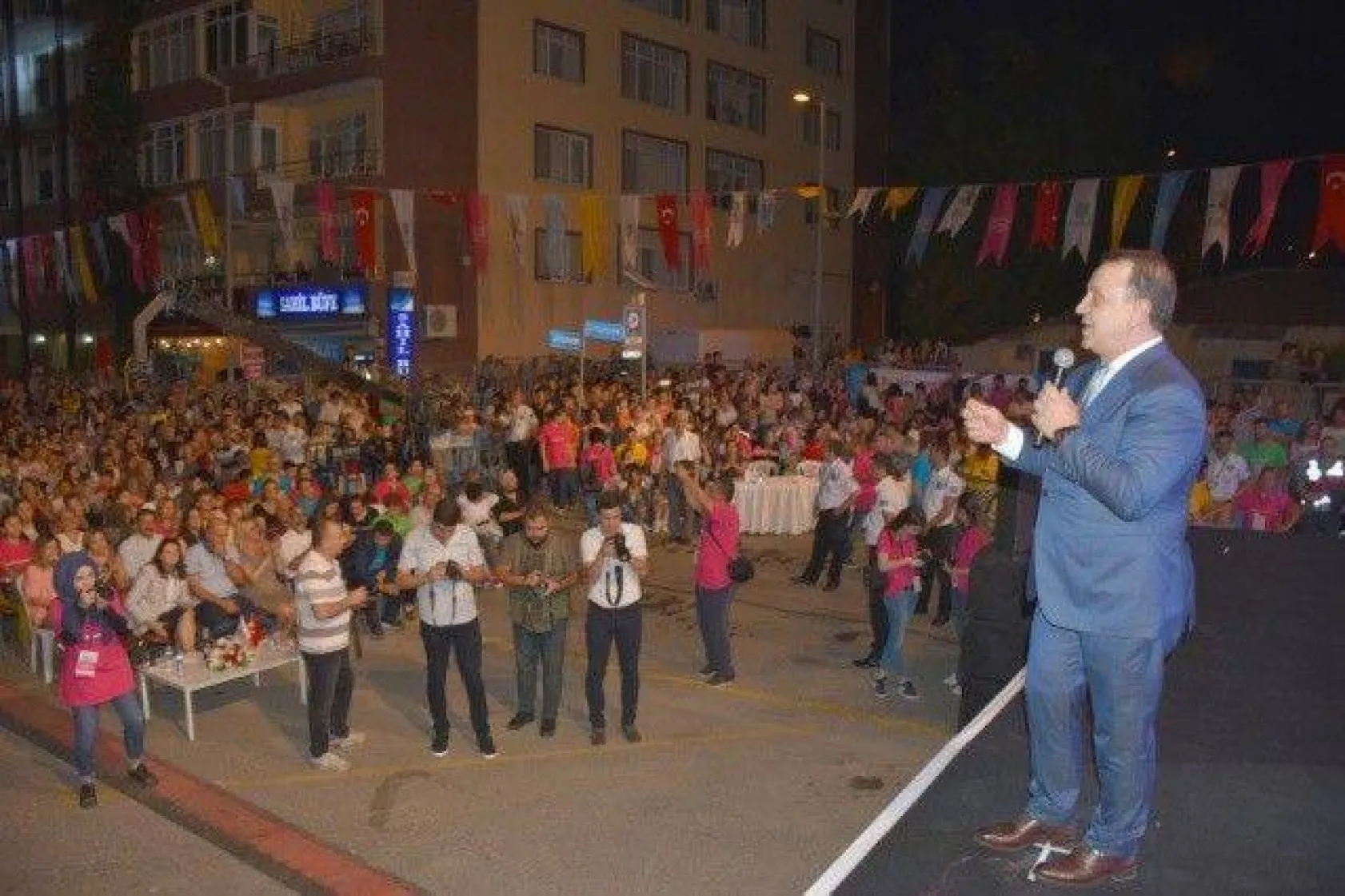 Işıklar 'Festivallerimiz İle Kent Hafızamızı Yaşatıyoruz'