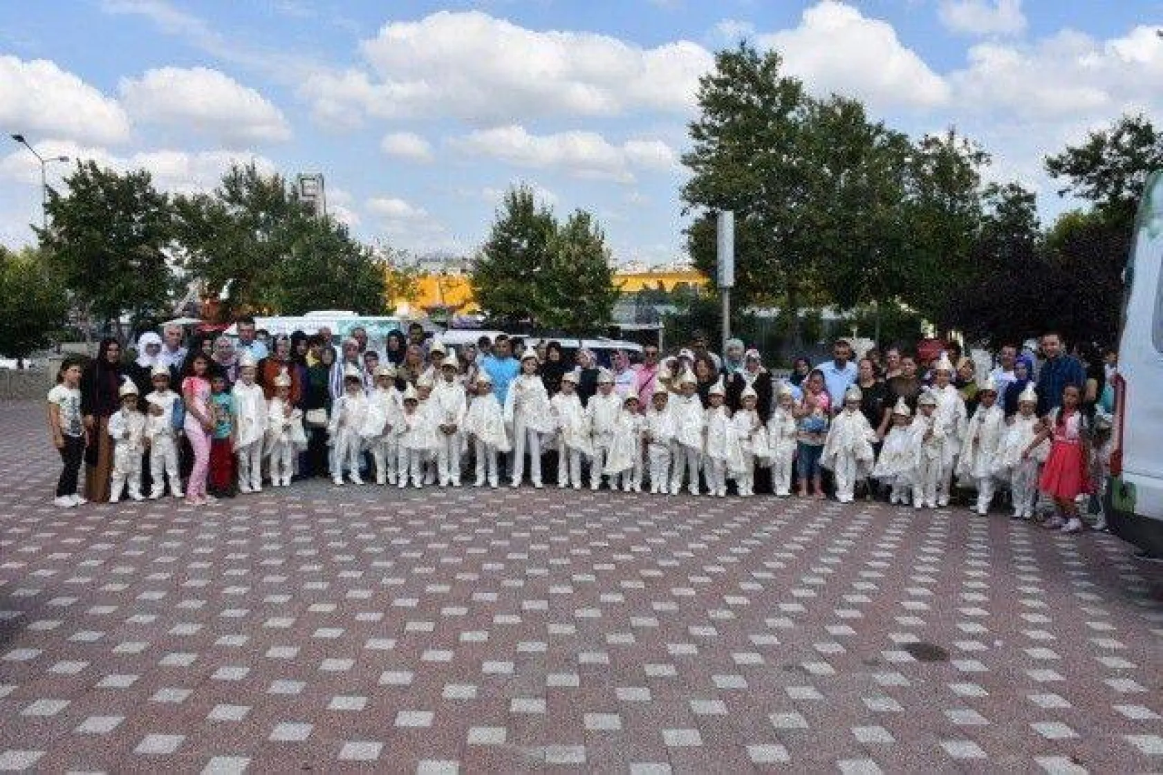 Silivri Belediyesi 60 Çocuğu Sünnet Ettirdi