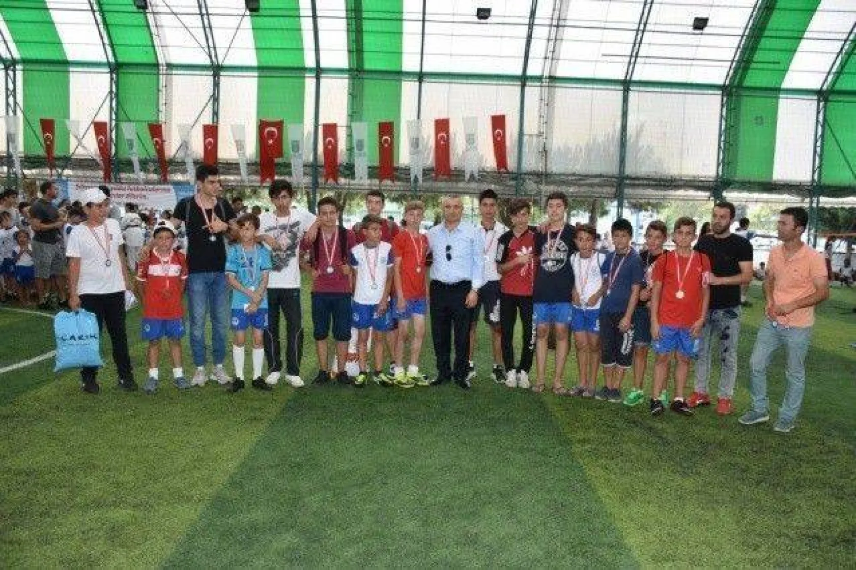 Yaz Spor Okulları Törenle Sona Erdi