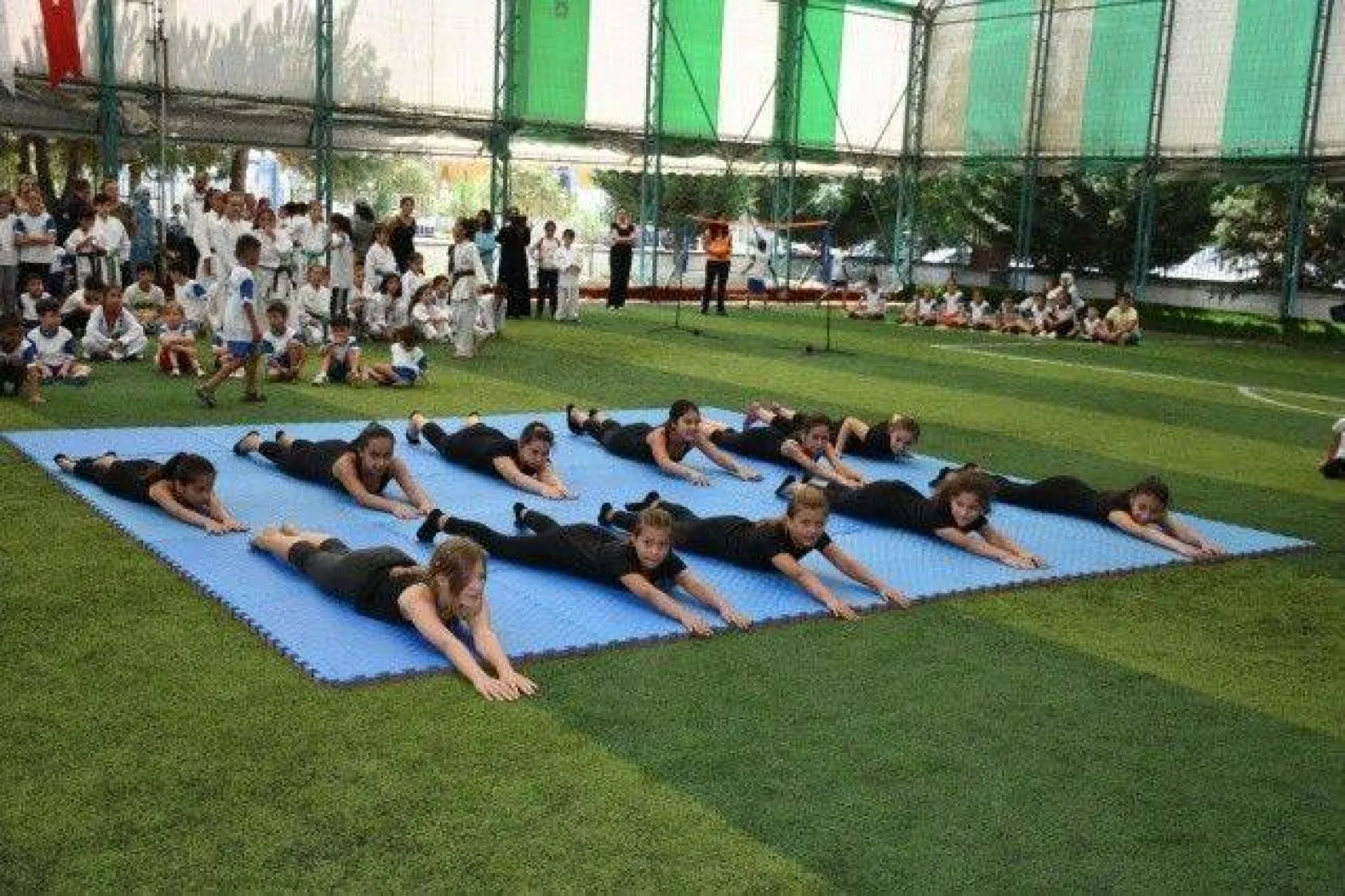 Yaz Spor Okulları Törenle Sona Erdi