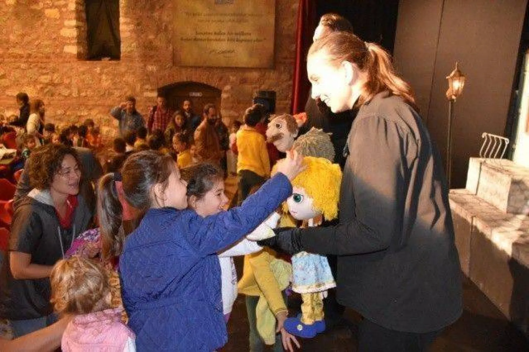 Kukla Tiyatrosu Çok Beğenildi