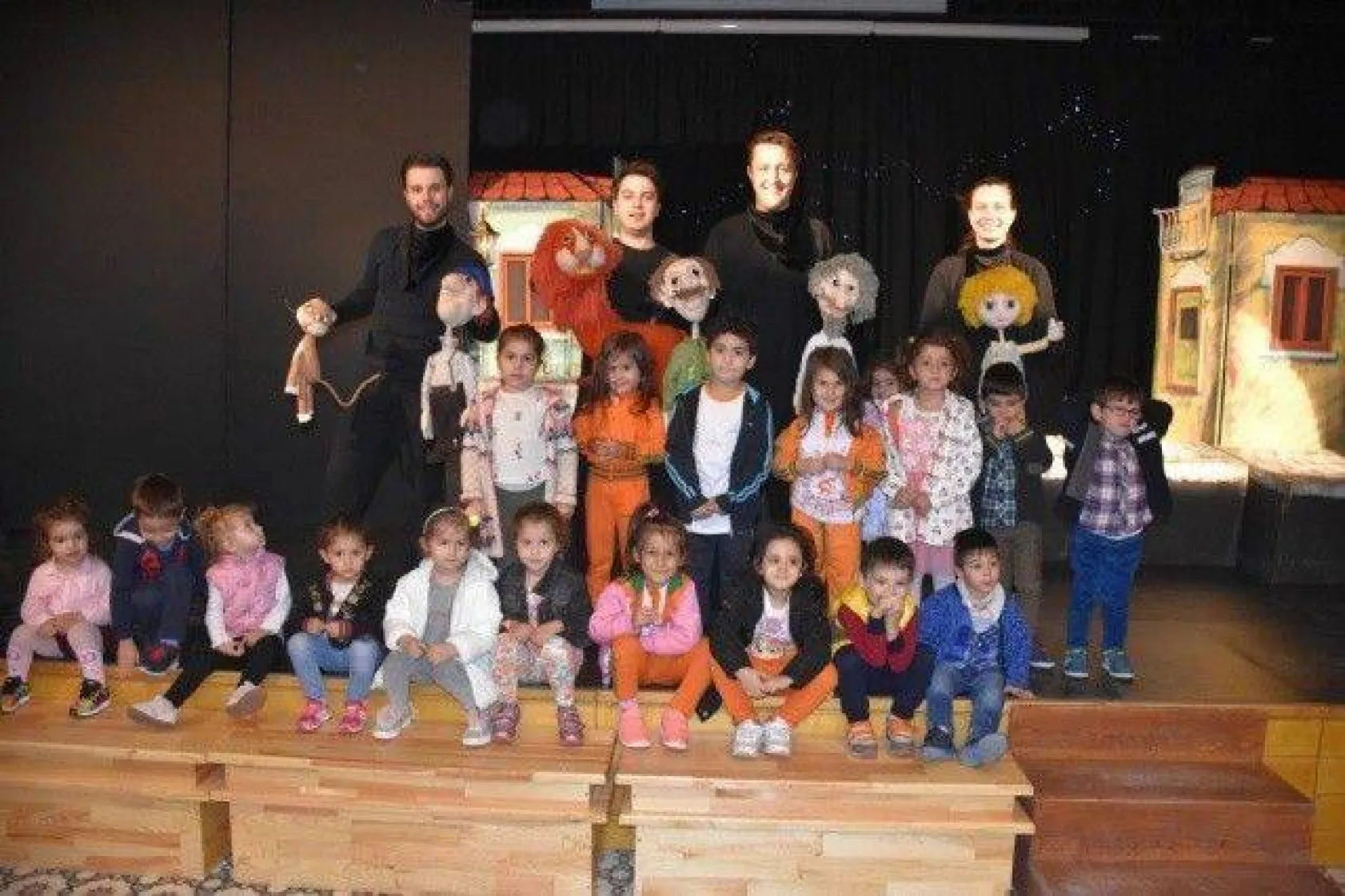 Kukla Tiyatrosu Çok Beğenildi