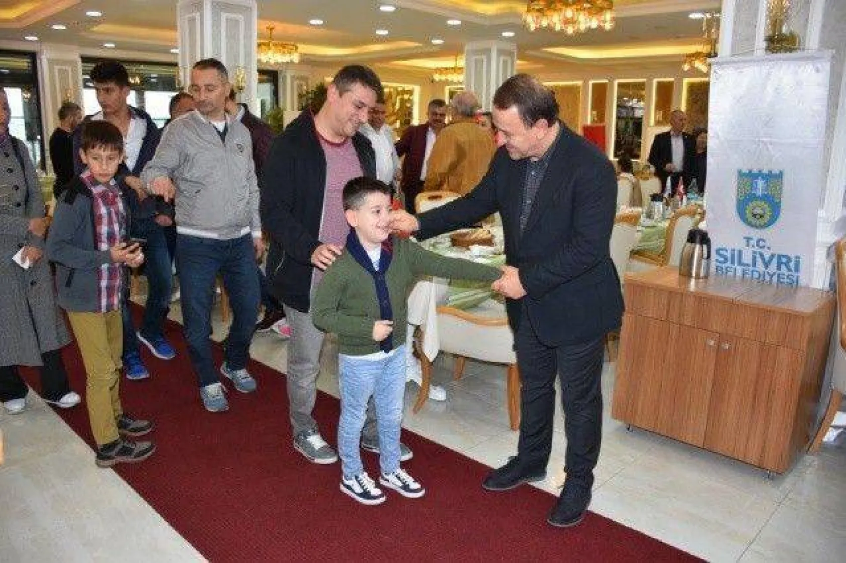 Kadın ve Erkek Kuaförleri Kahvaltıda Buluştu