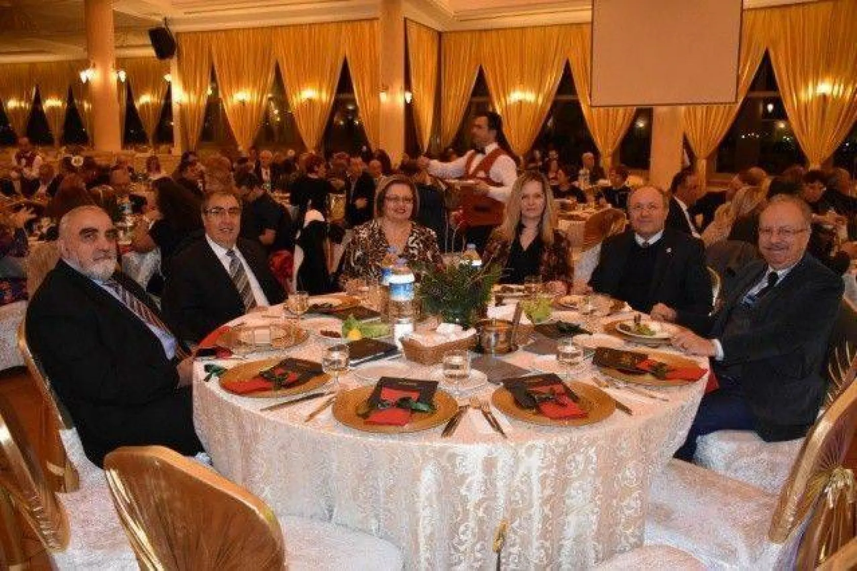 İlçe Protokolü Yemekte Buluştu