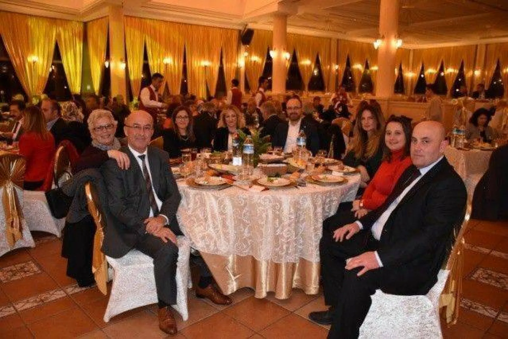 İlçe Protokolü Yemekte Buluştu