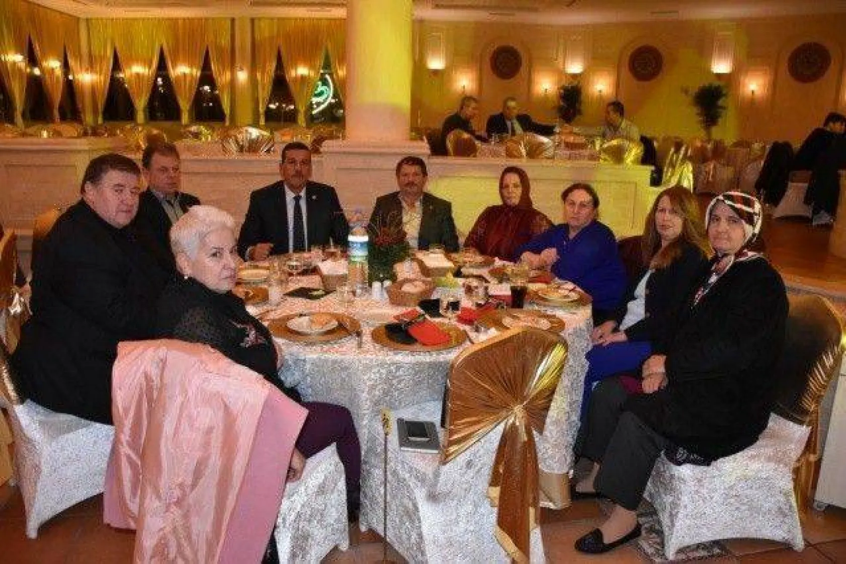 İlçe Protokolü Yemekte Buluştu