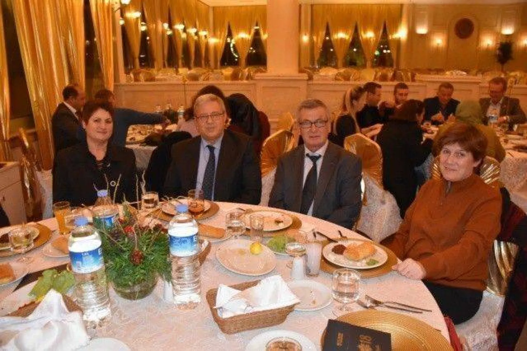 İlçe Protokolü Yemekte Buluştu