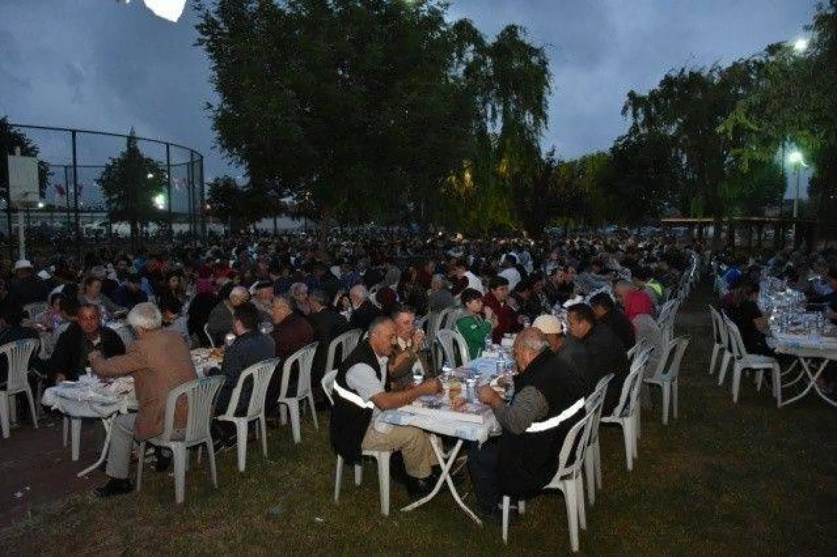 Silivri'de Gece Güreşine Yoğun İlgi