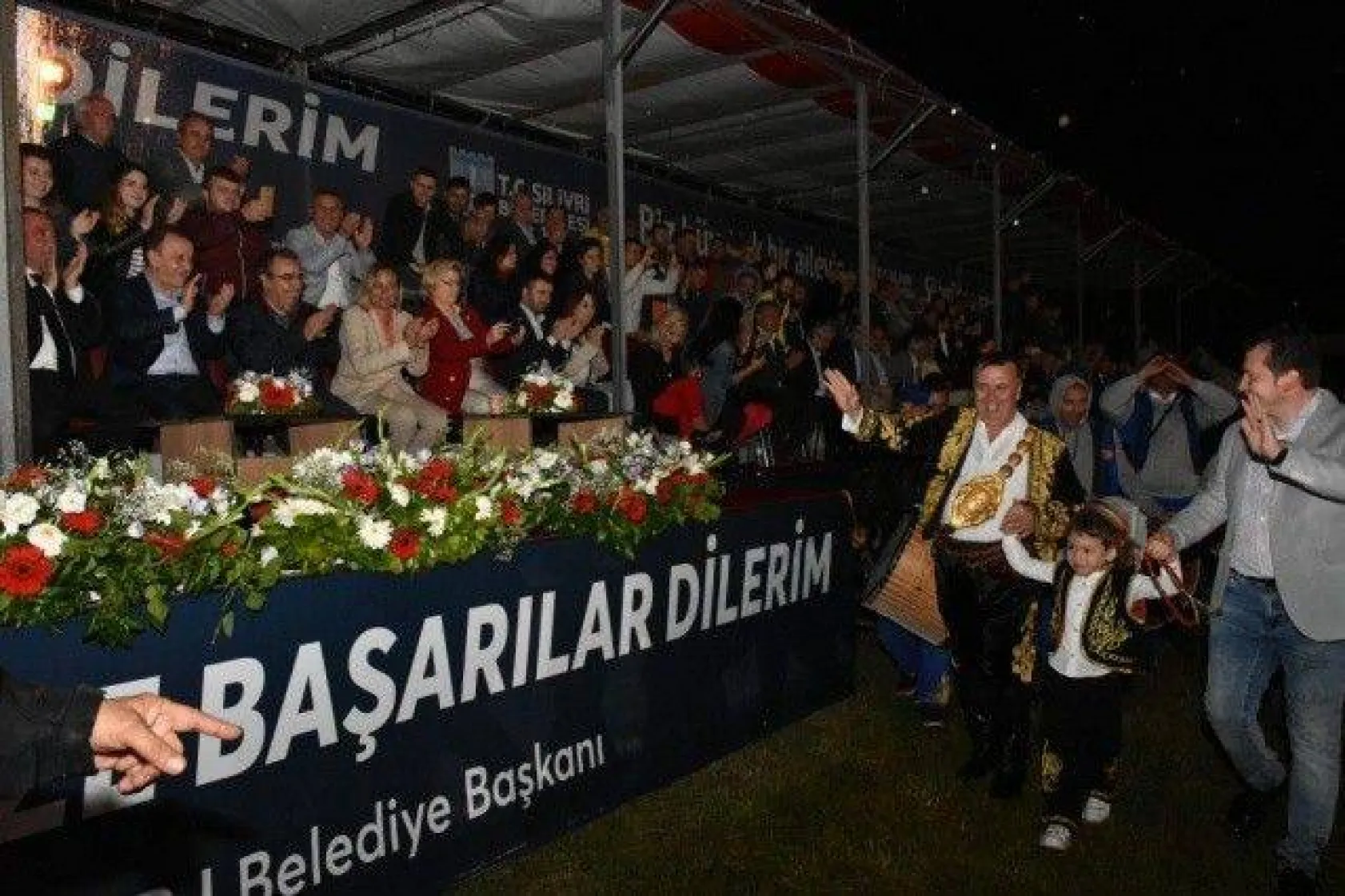 Silivri'de Gece Güreşine Yoğun İlgi