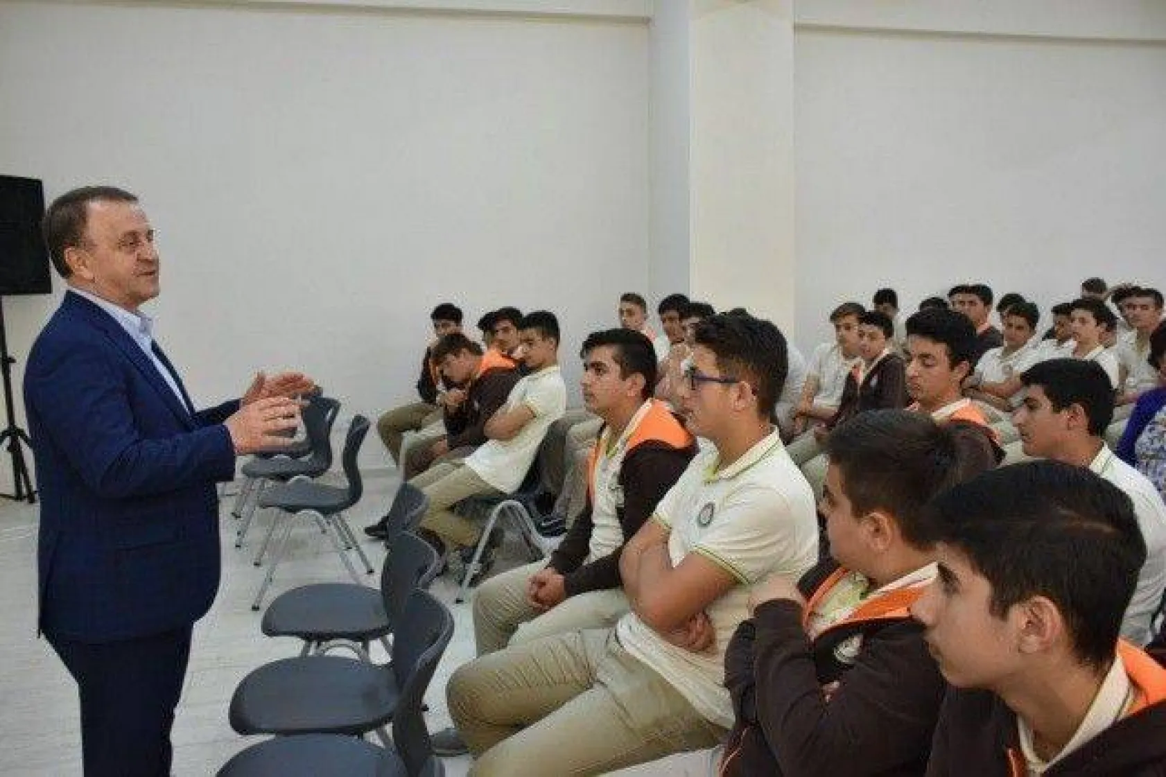 Işıklar'dan Tarım Lisesi öğrencilerine yılsonu hediyesi