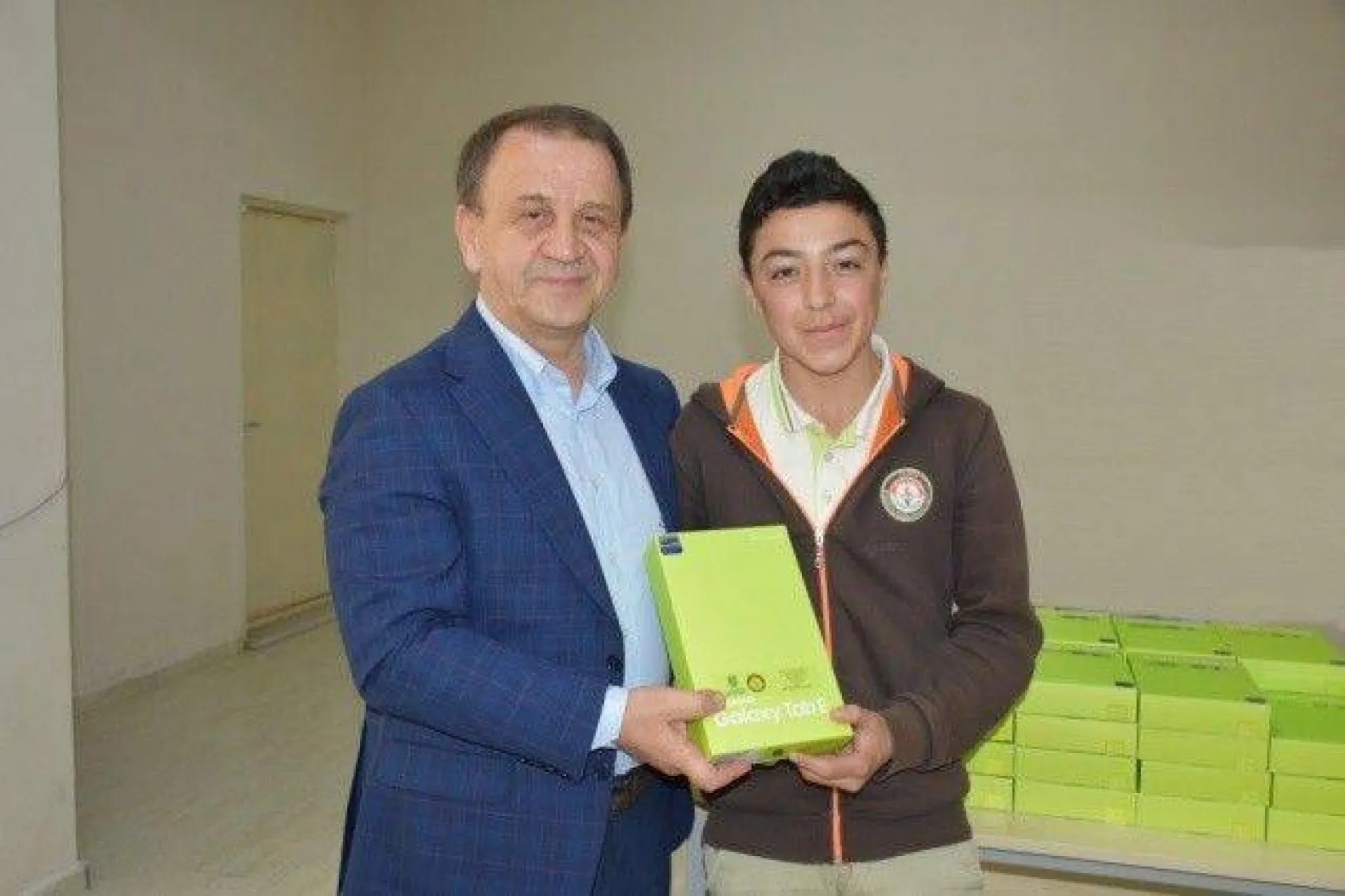 Işıklar'dan Tarım Lisesi öğrencilerine yılsonu hediyesi