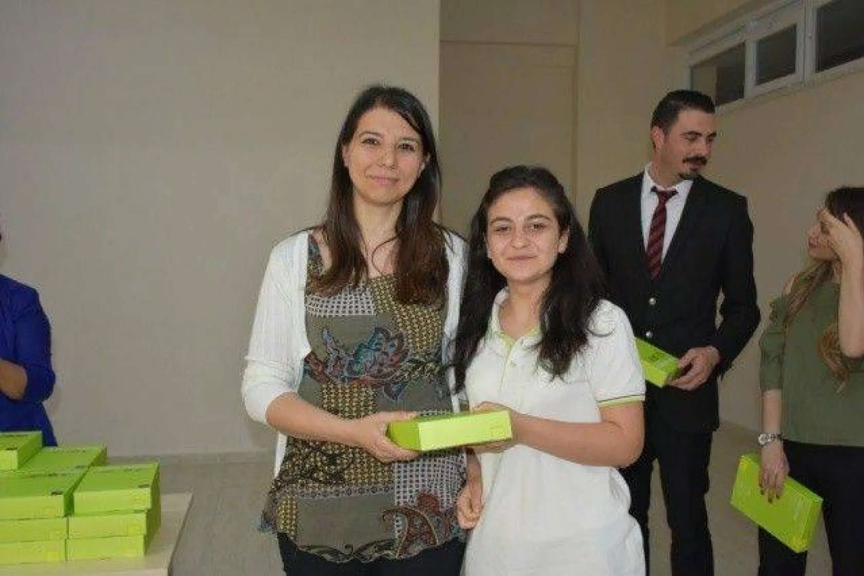 Işıklar'dan Tarım Lisesi öğrencilerine yılsonu hediyesi