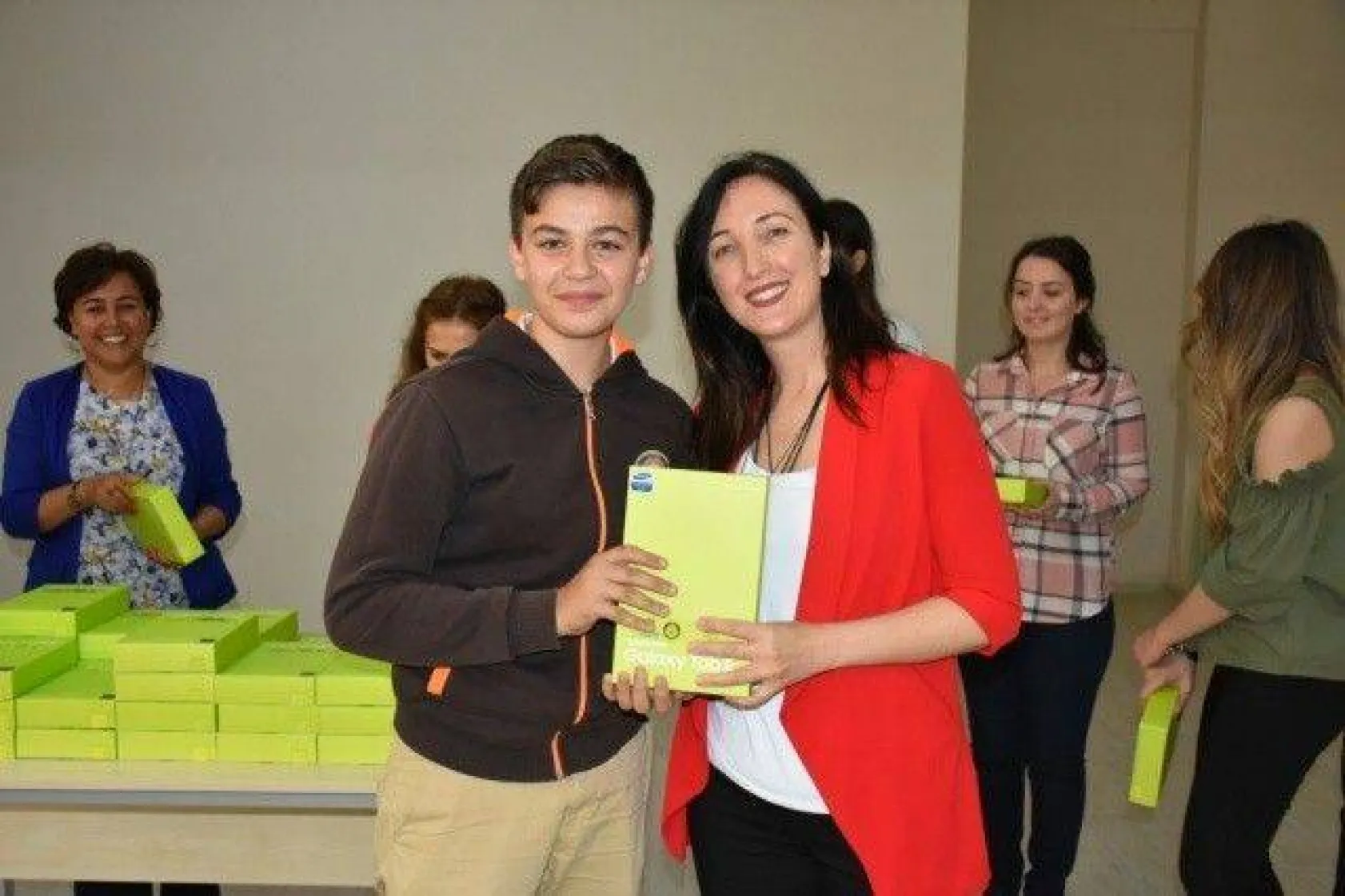 Işıklar'dan Tarım Lisesi öğrencilerine yılsonu hediyesi