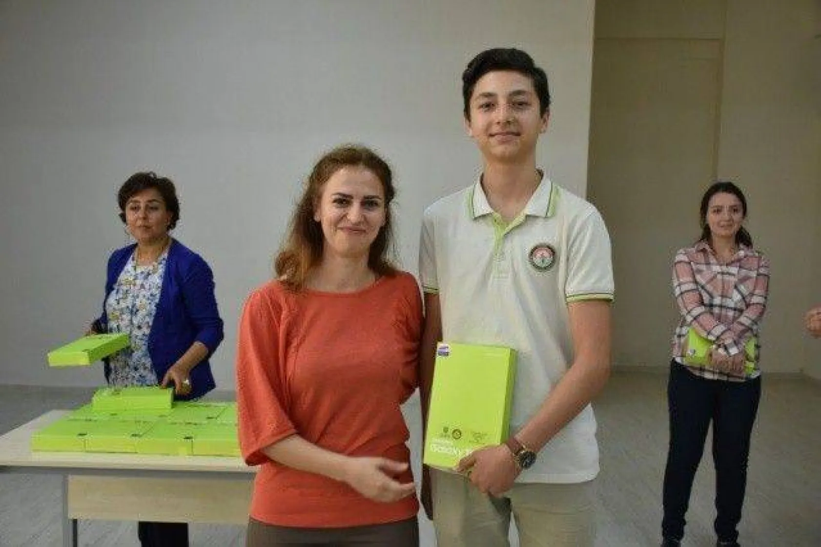 Işıklar'dan Tarım Lisesi öğrencilerine yılsonu hediyesi