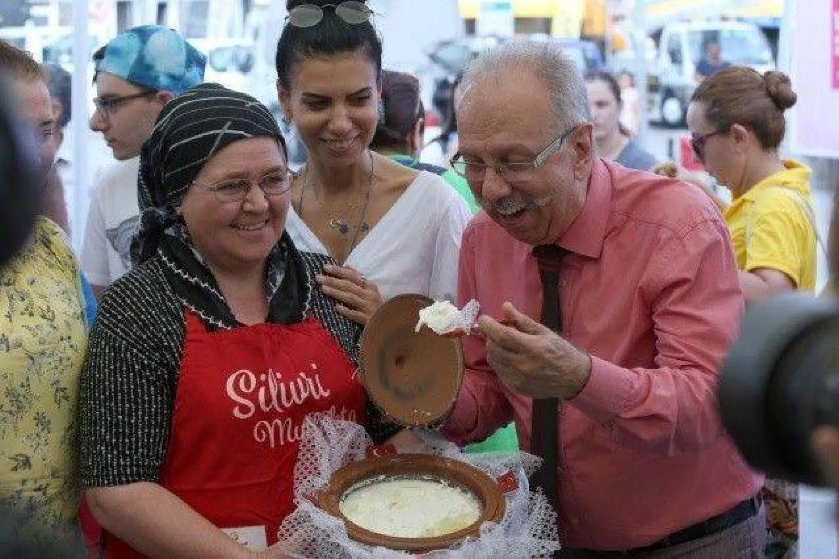 En güzel yoğurt için yarıştılar