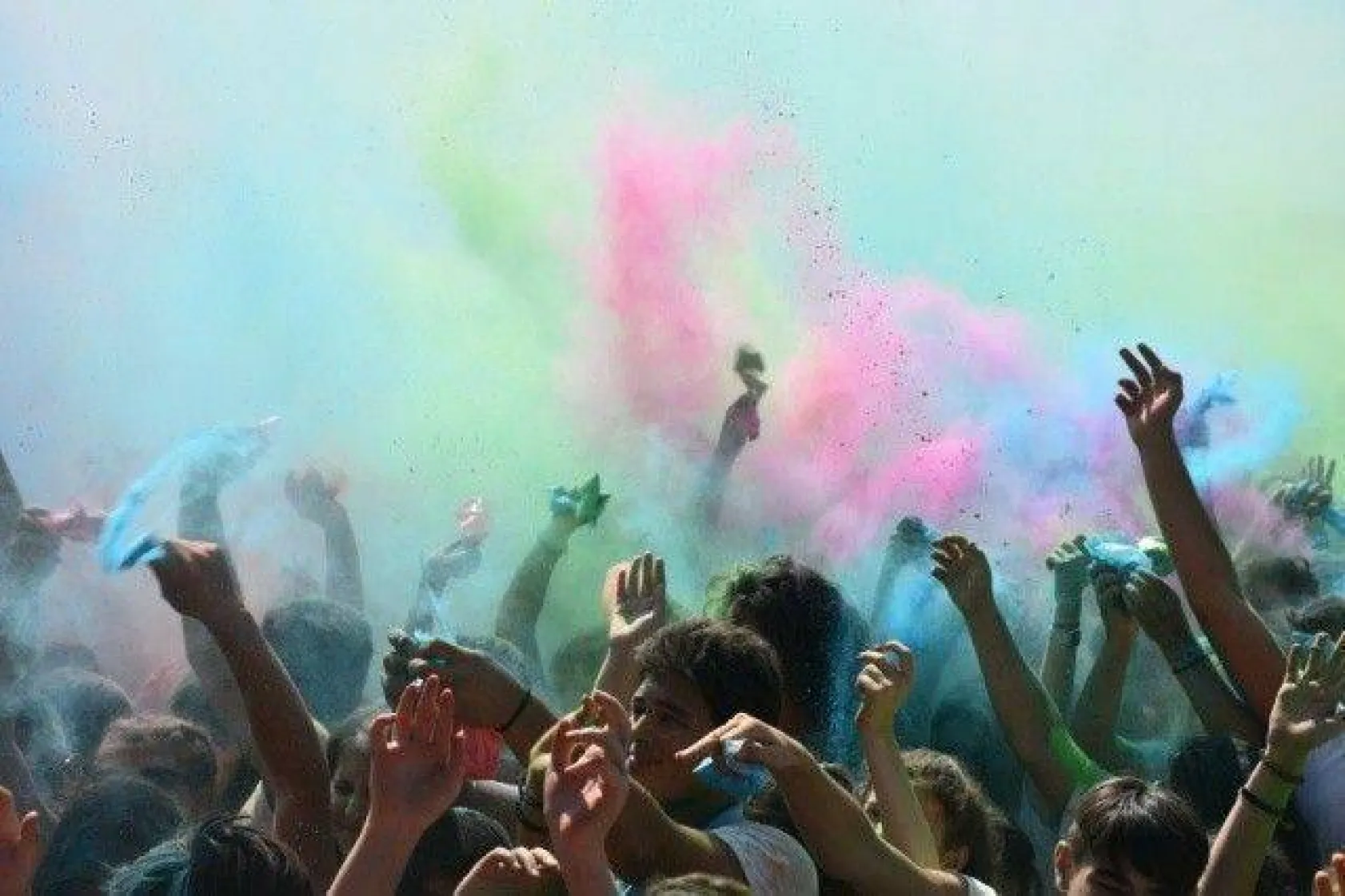 Binlerce Genç Color Fest İle 'Yoğurda Renk Kattı